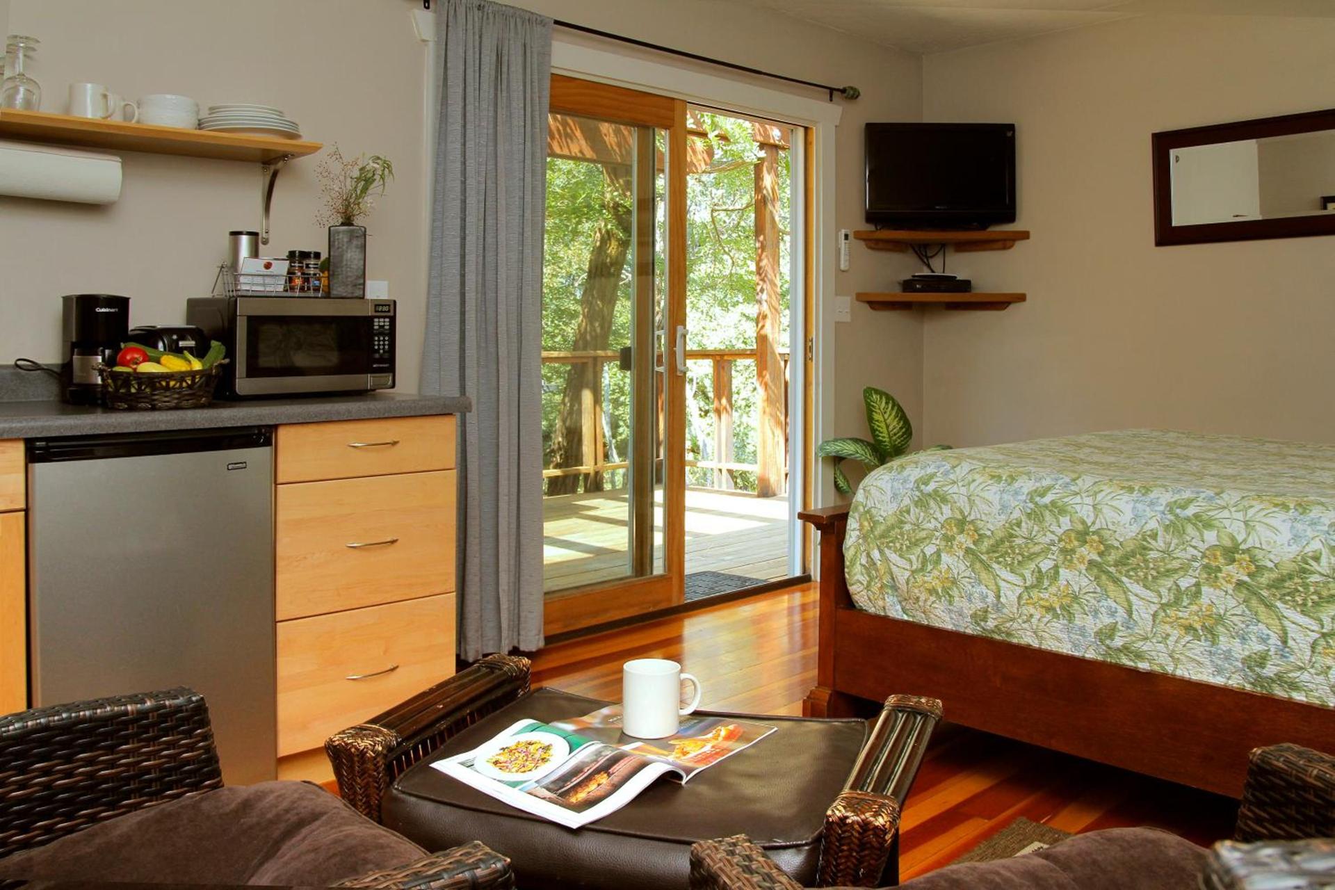 Coho Cottages photo 24