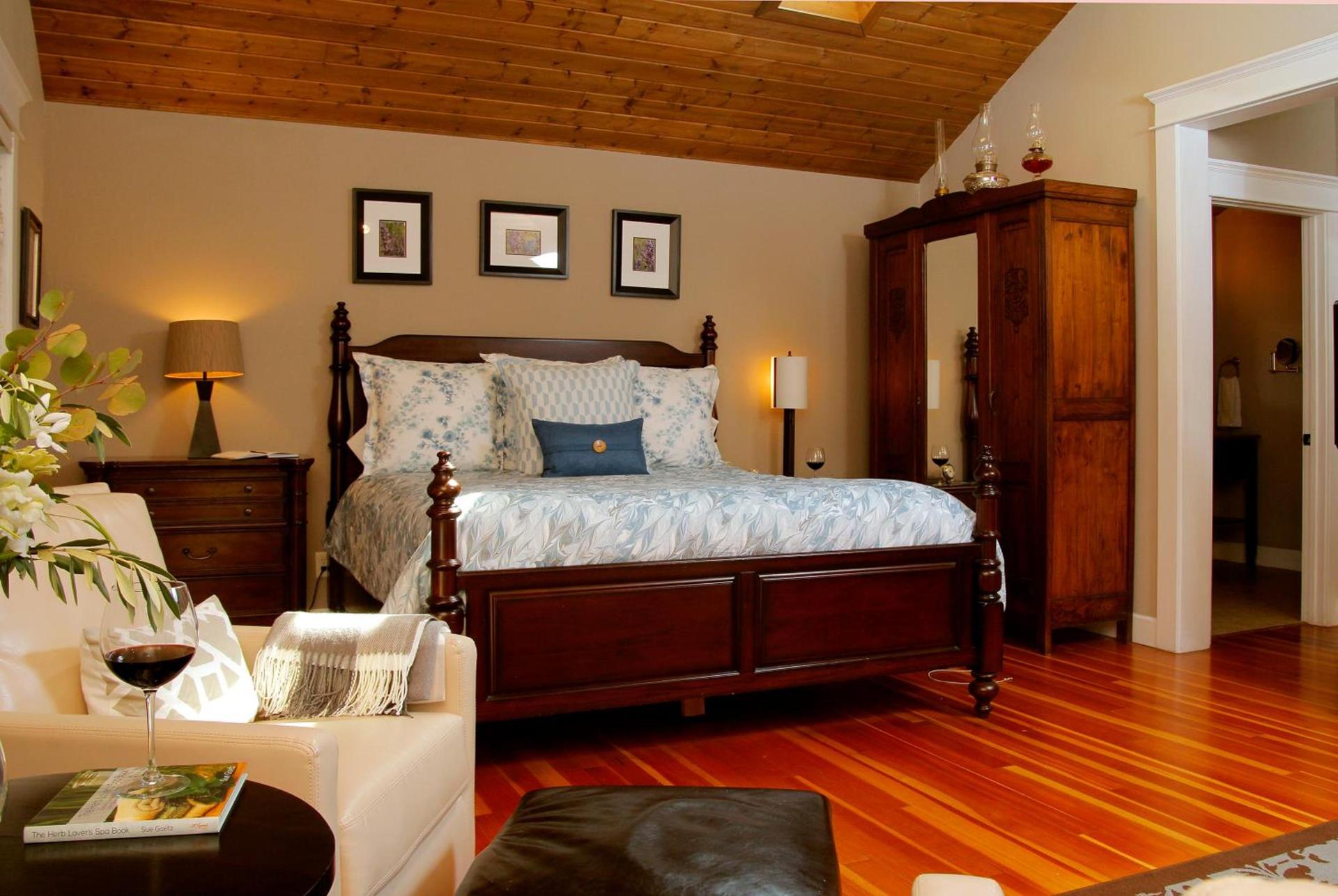 Coho Cottages photo 21