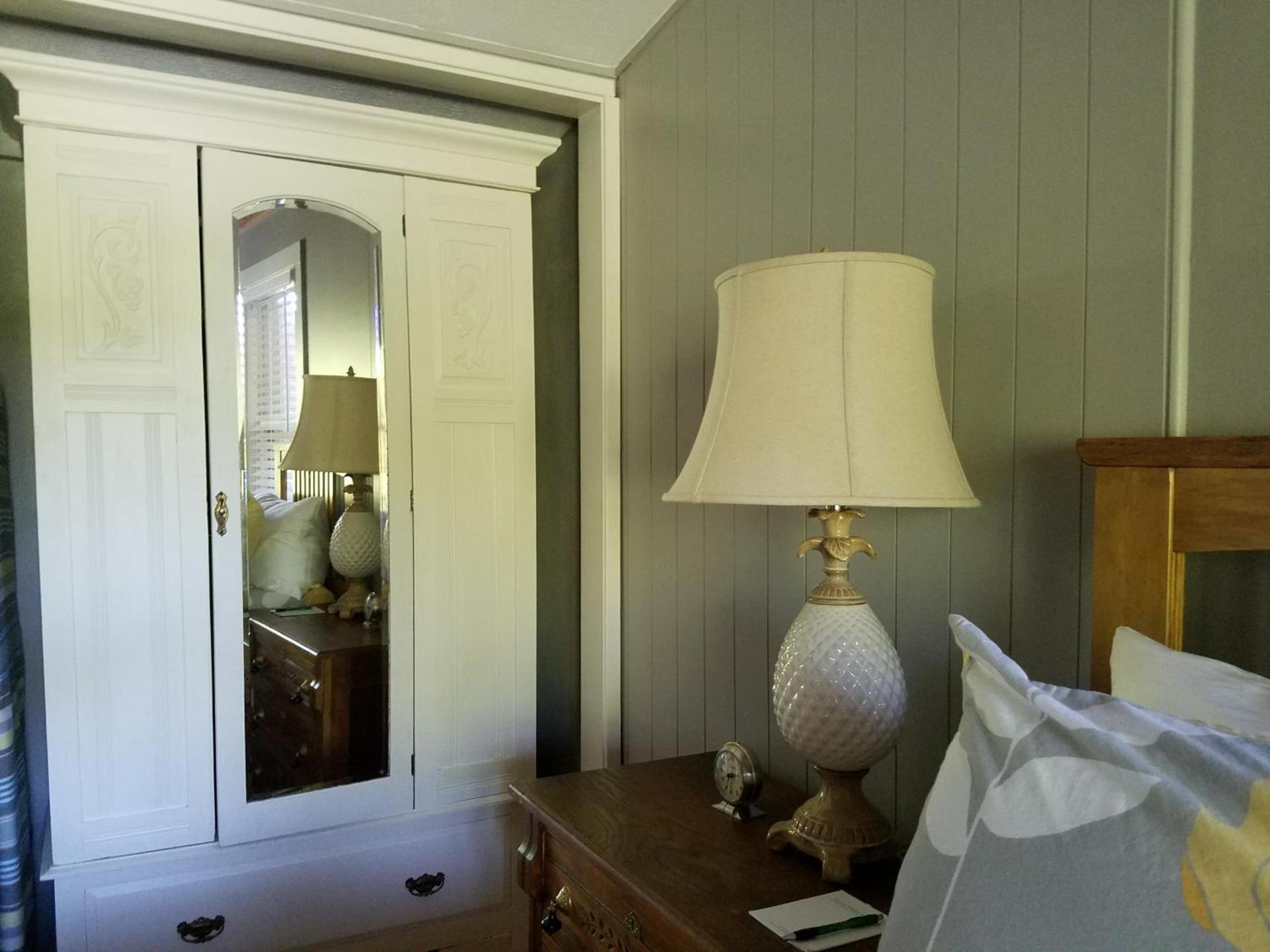 China Creek Cottages photo 71