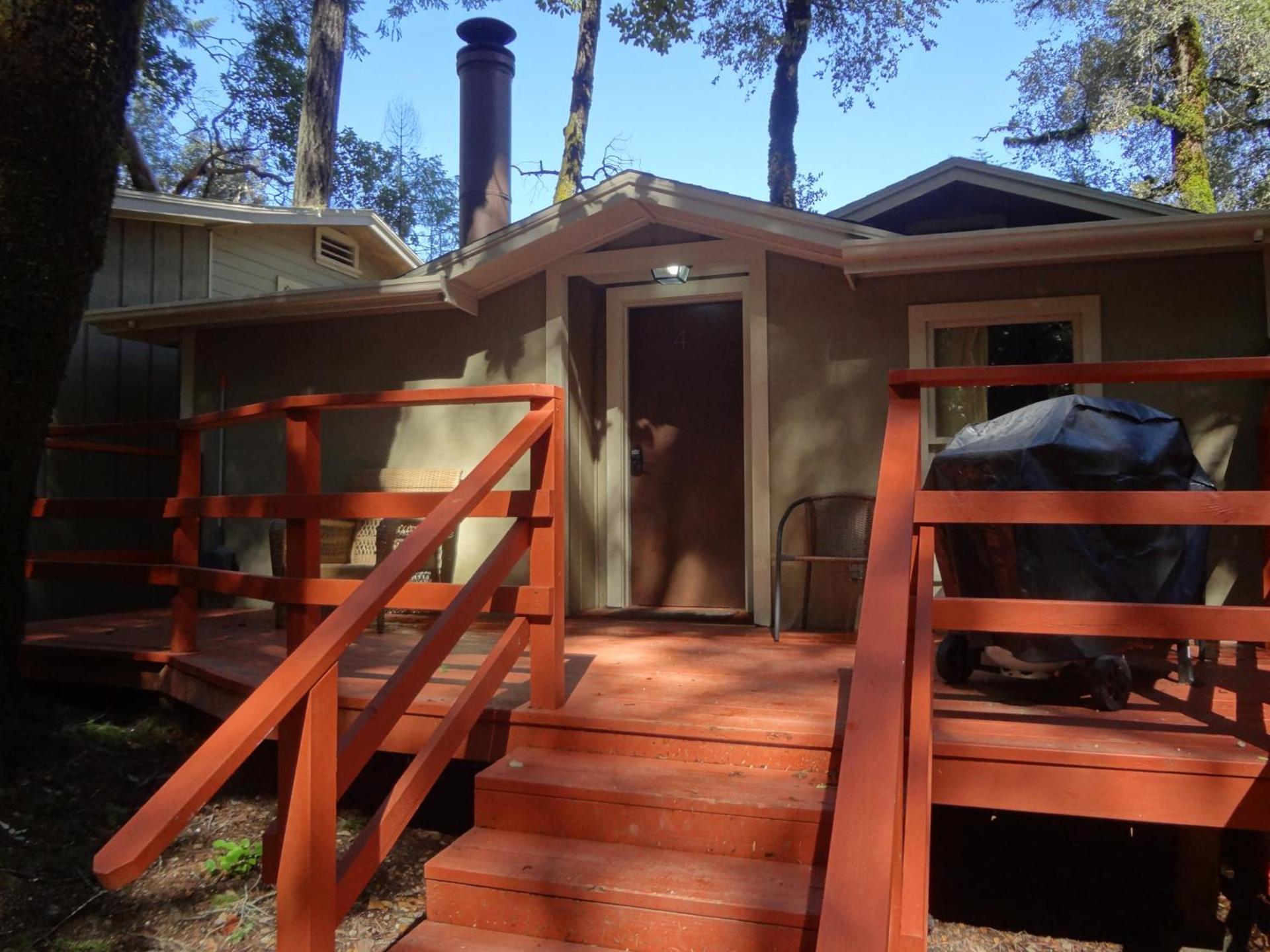 China Creek Cottages photo 63