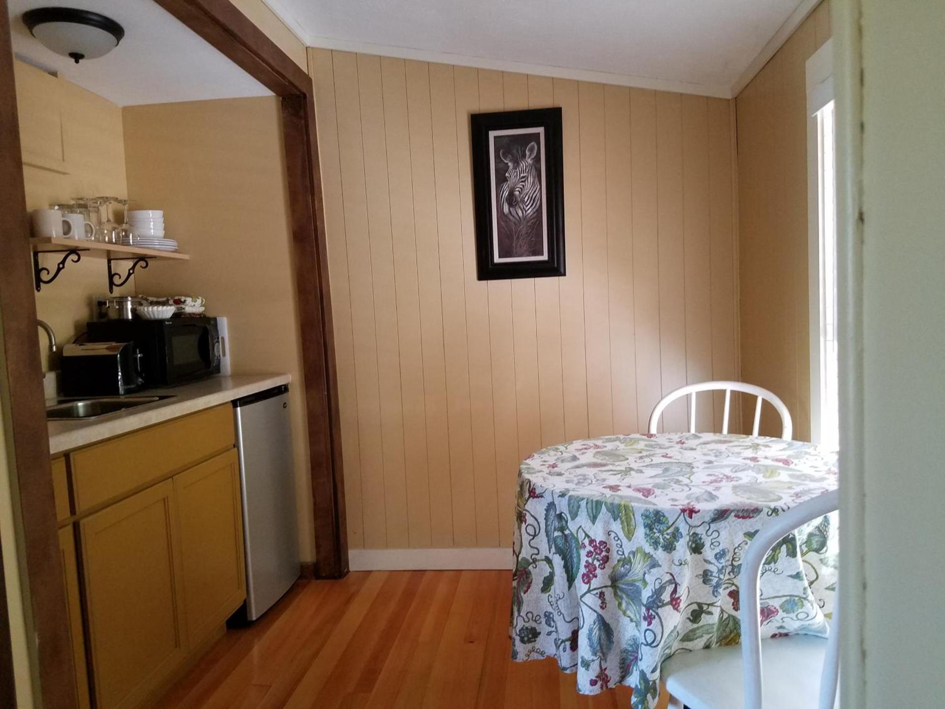 China Creek Cottages photo 59