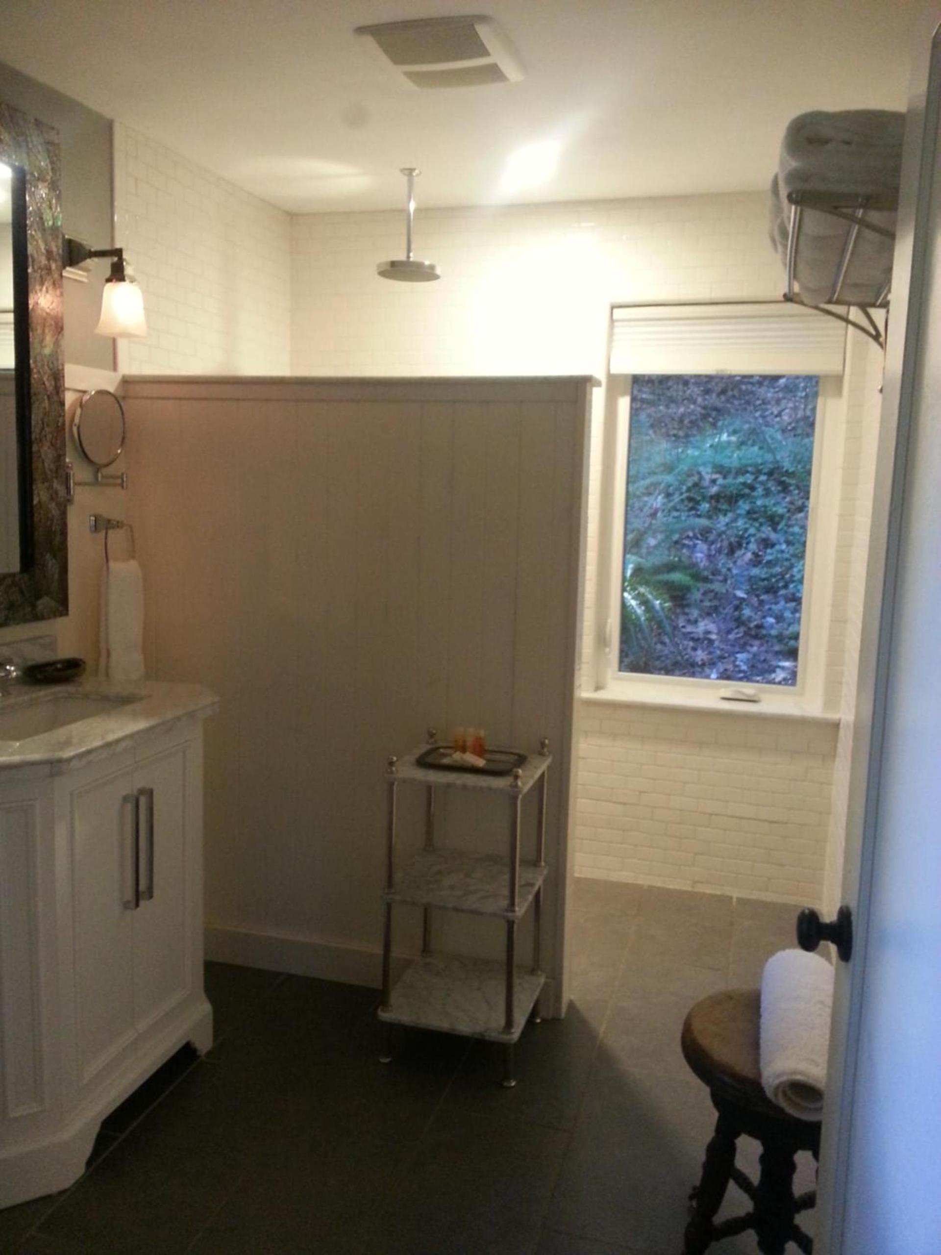 China Creek Cottages photo 56