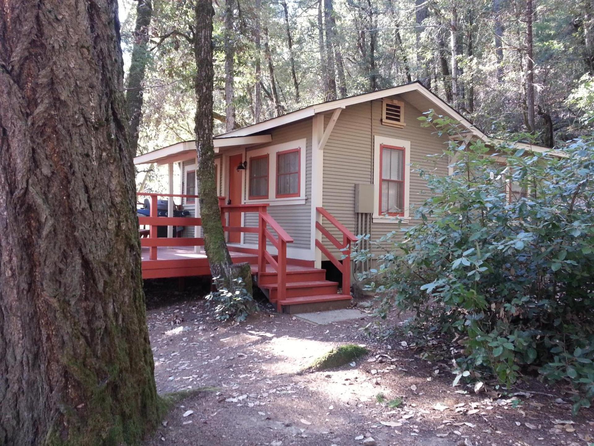 China Creek Cottages photo 55