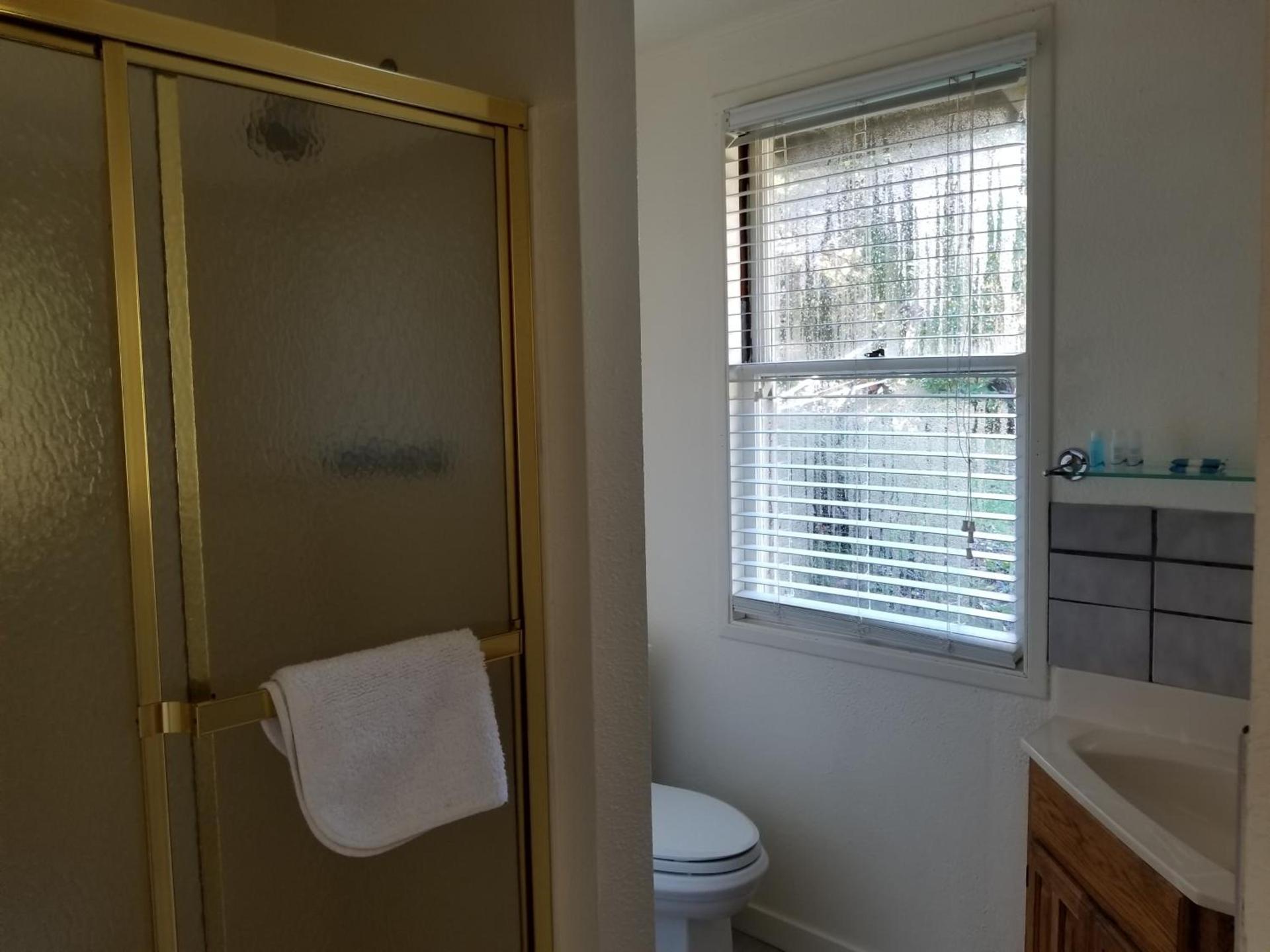 China Creek Cottages photo 43