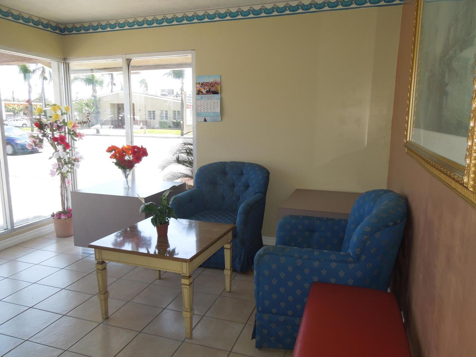Castaway Motel photo 5