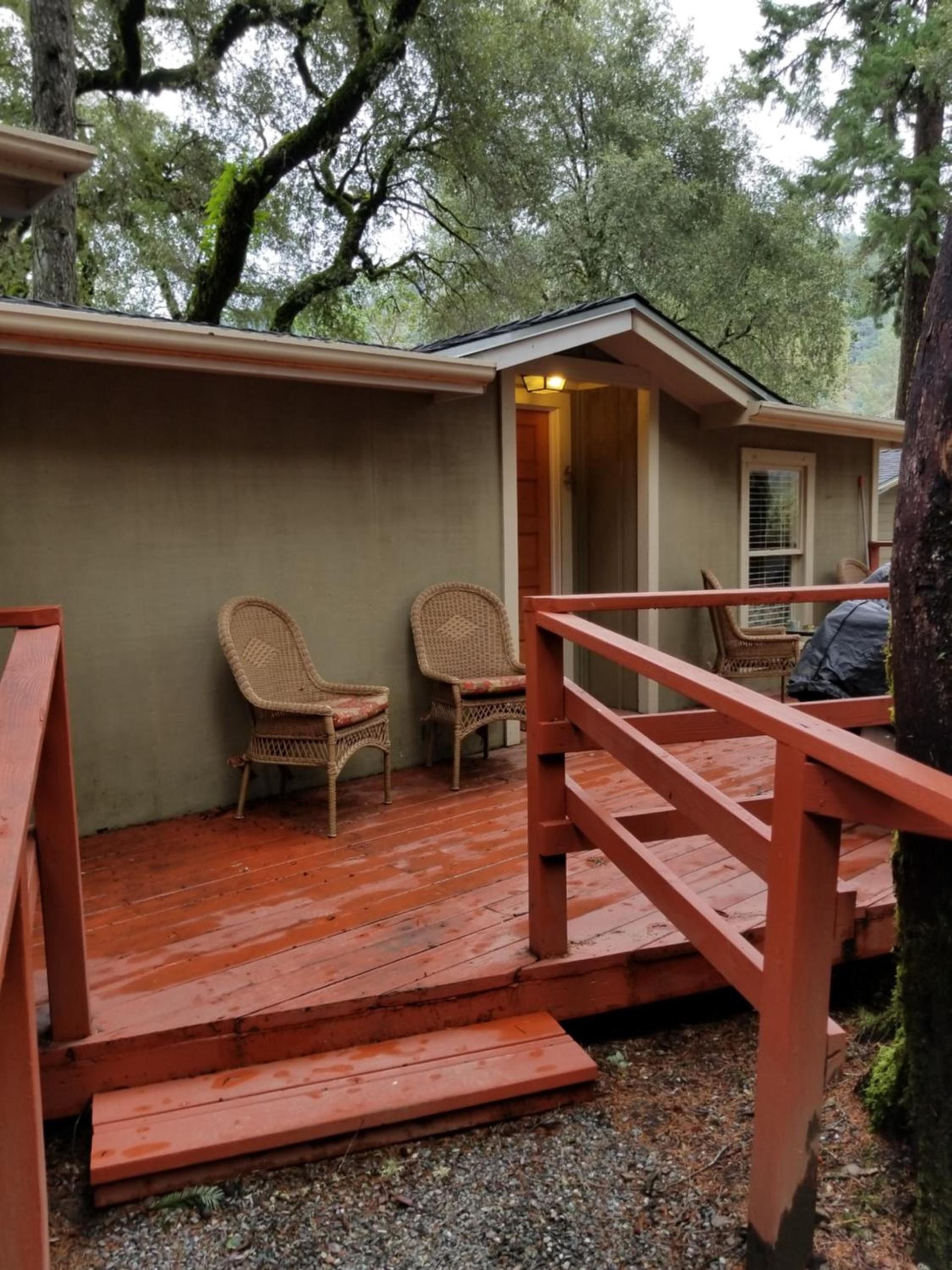 China Creek Cottages photo 35