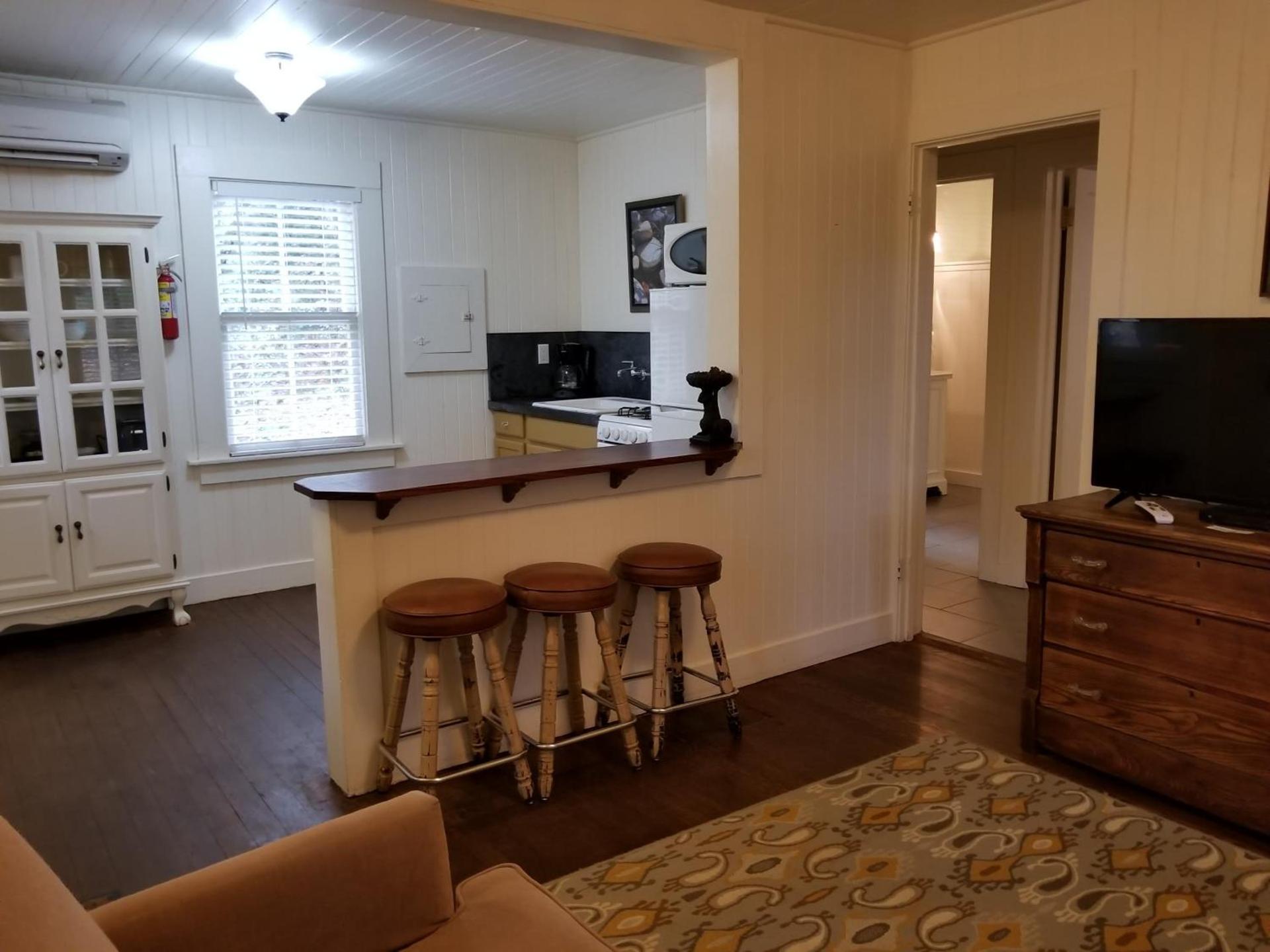 China Creek Cottages photo 34