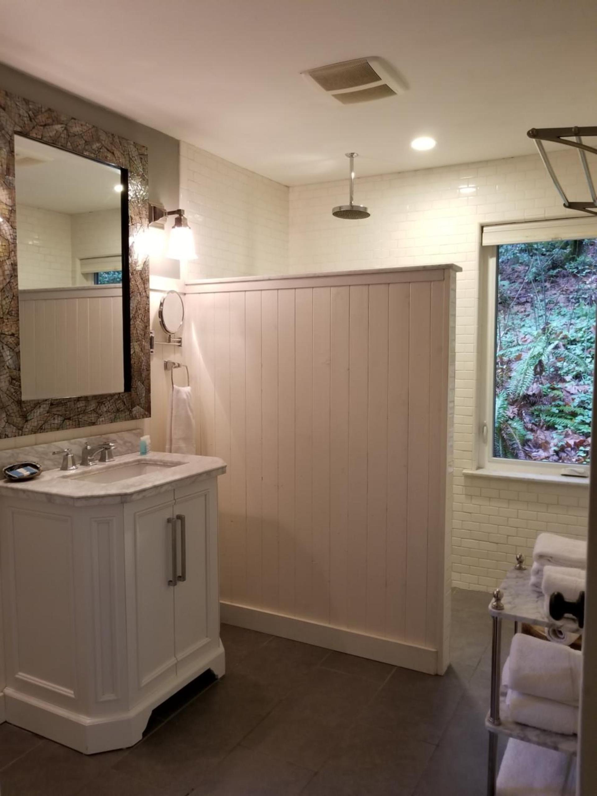 China Creek Cottages photo 31
