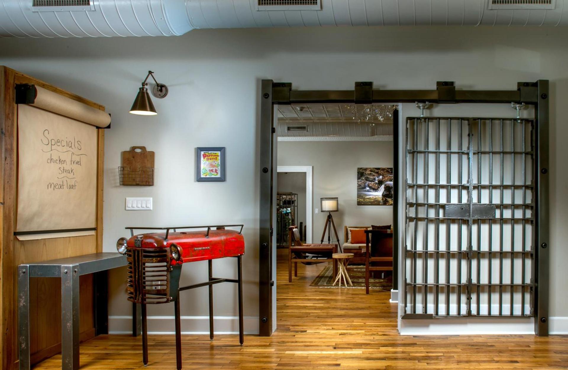 Western Front Hotel photo 16