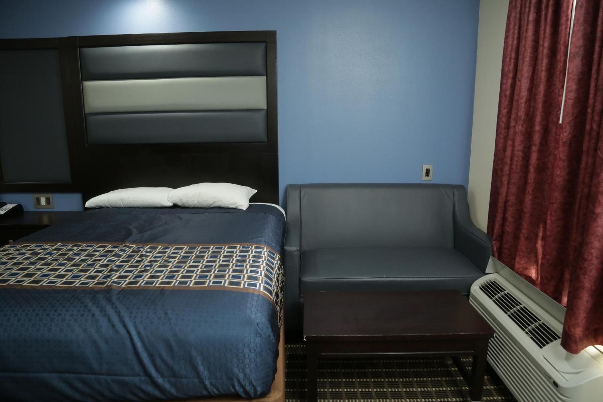 Theroff's Motel photo 87