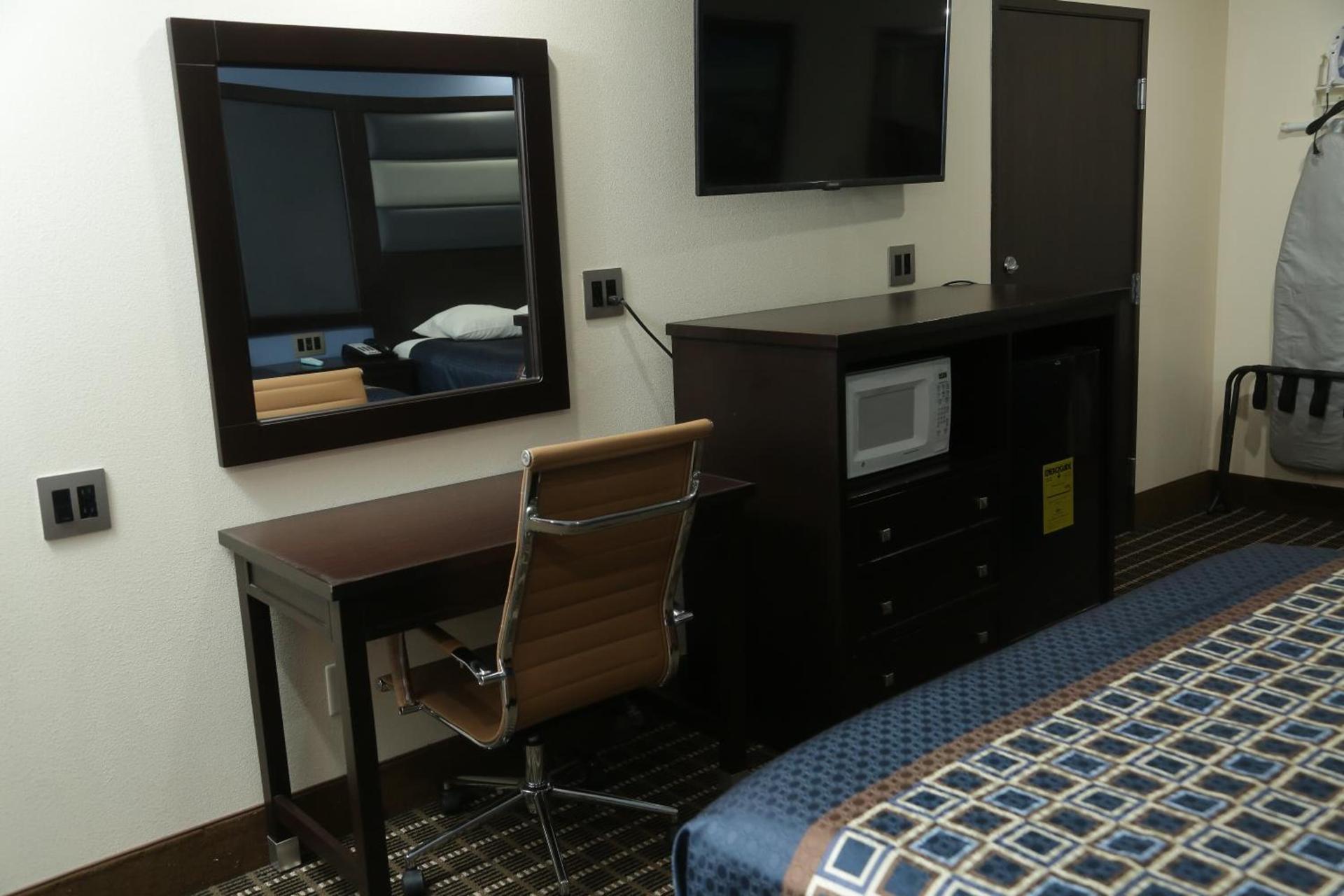 Theroff's Motel photo 80