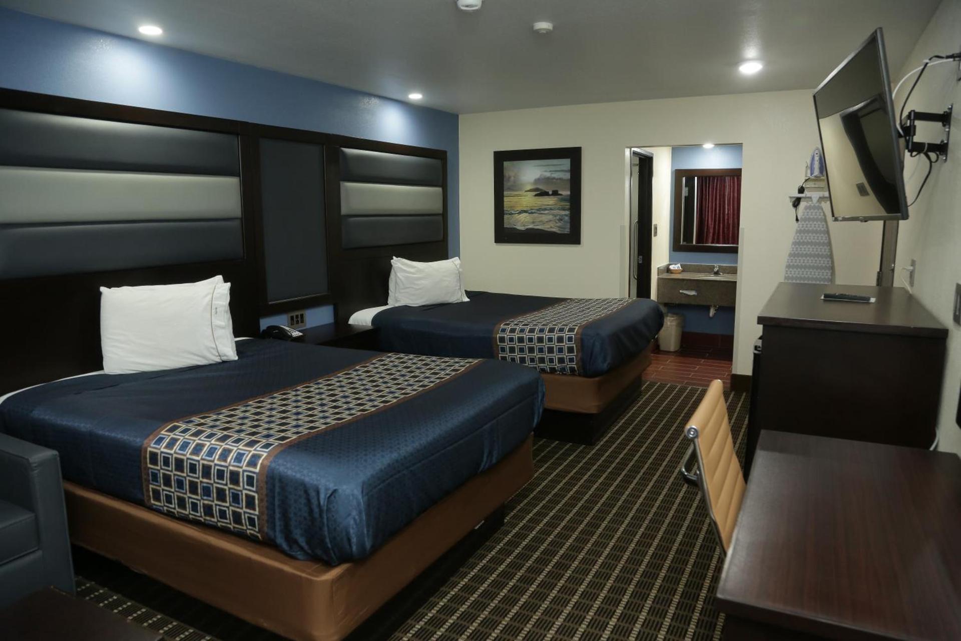 Theroff's Motel photo 59