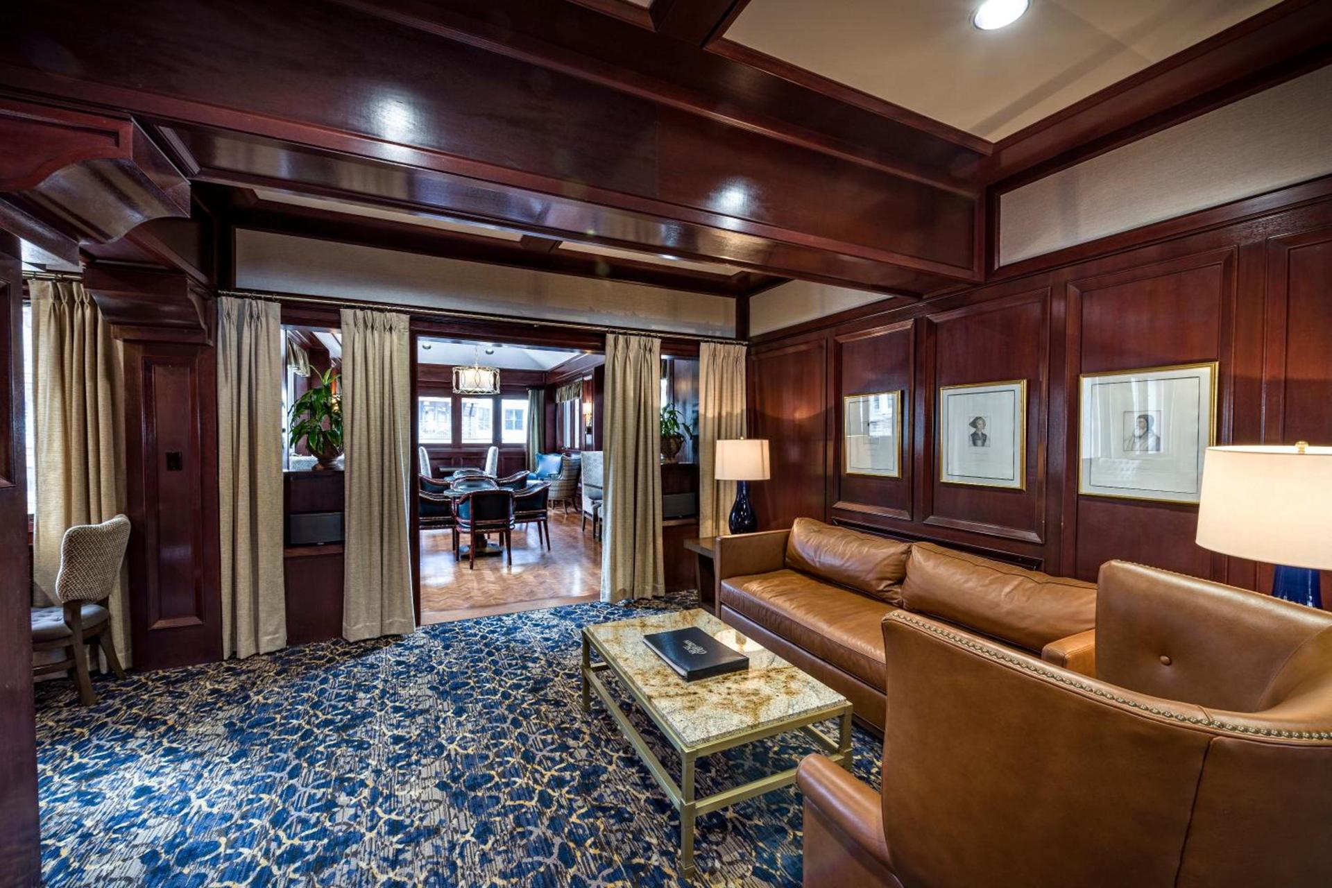Poste Montane Lodge by East West photo 16