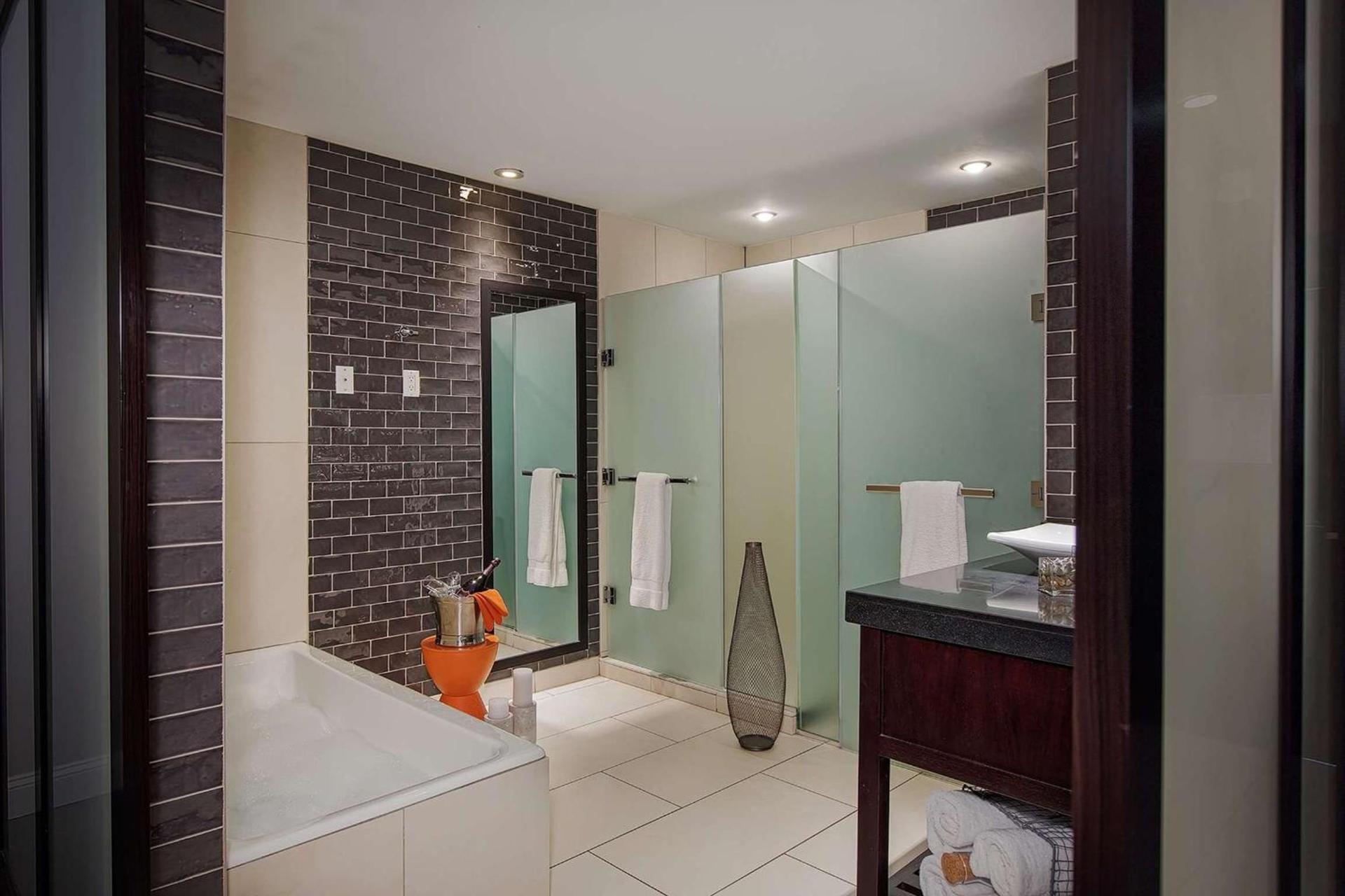 Ravel Hotel Trademark Collection by Wyndham photo 21