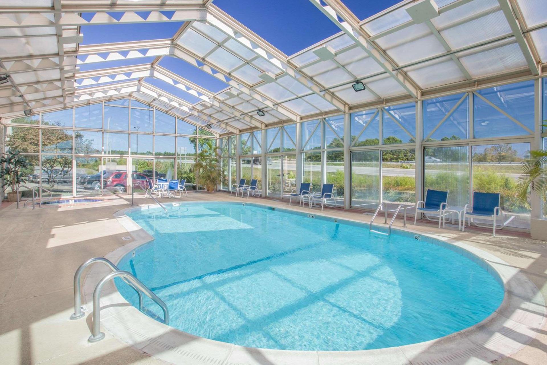 Baymont by Wyndham Corbin photo 18