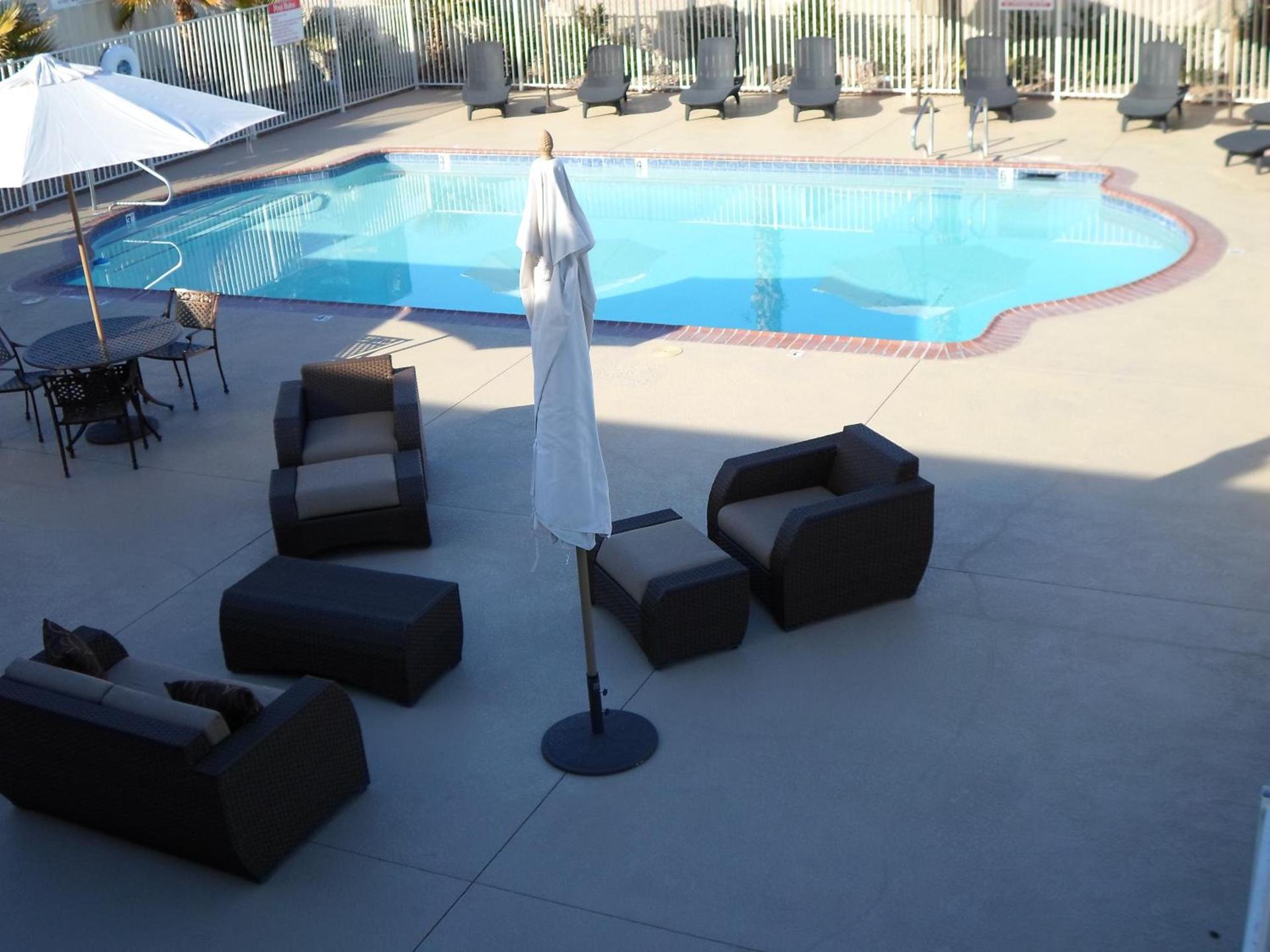 Motel 6 Las Vegas, NV - Strip photo 2