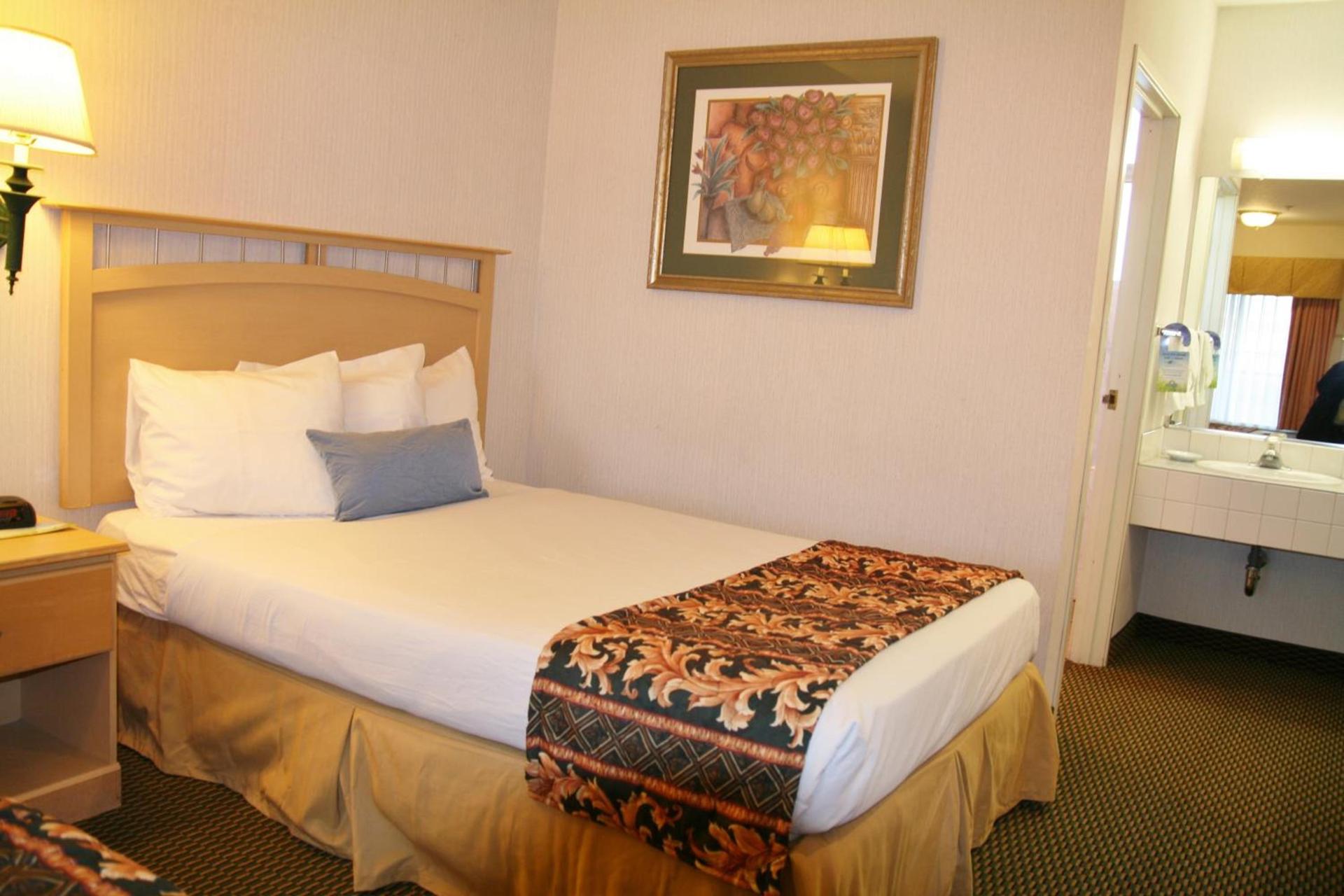 Days Inn by Wyndham Rocklin/Sacramento photo 33