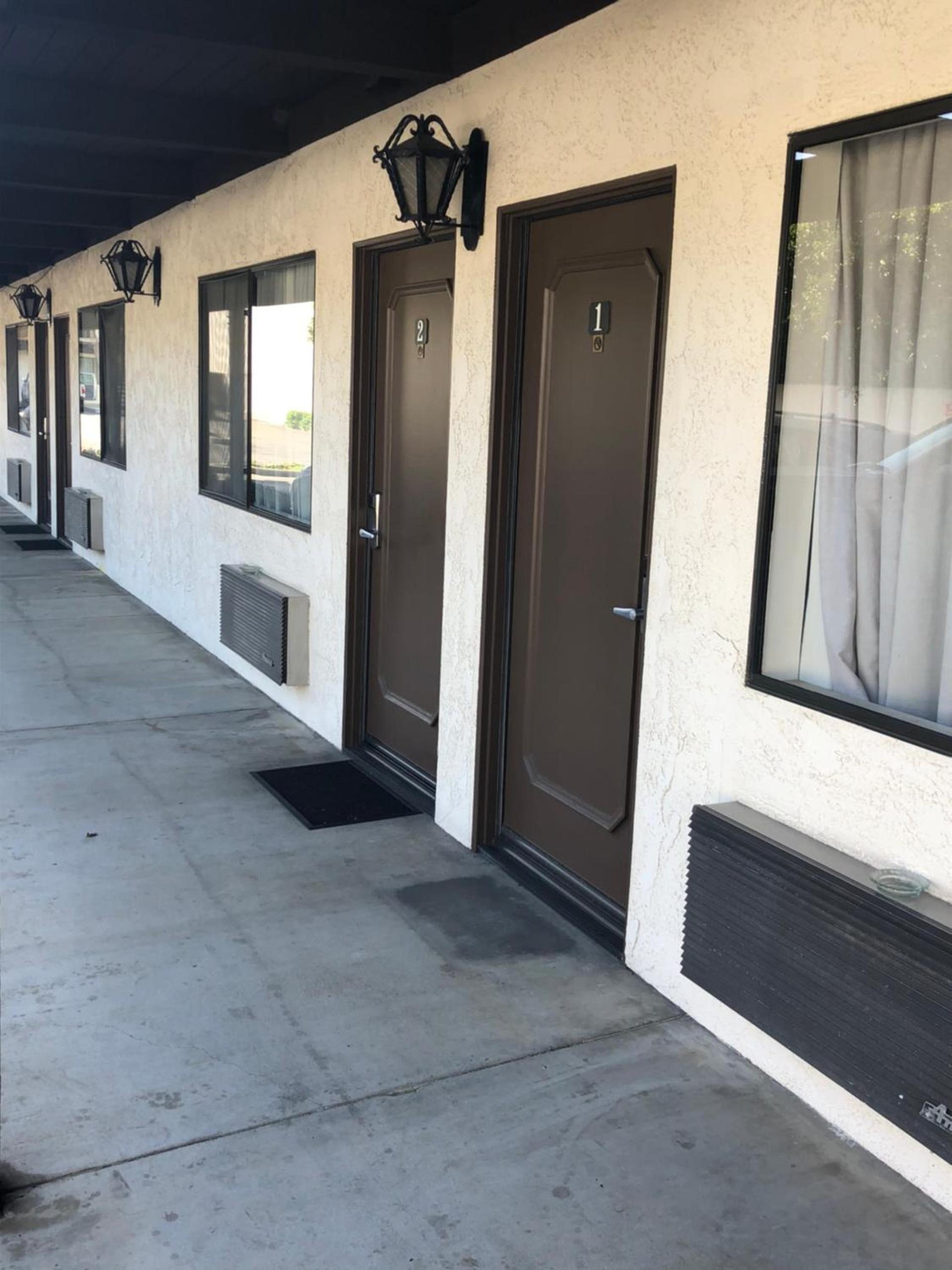 Cozy Inn photo 56
