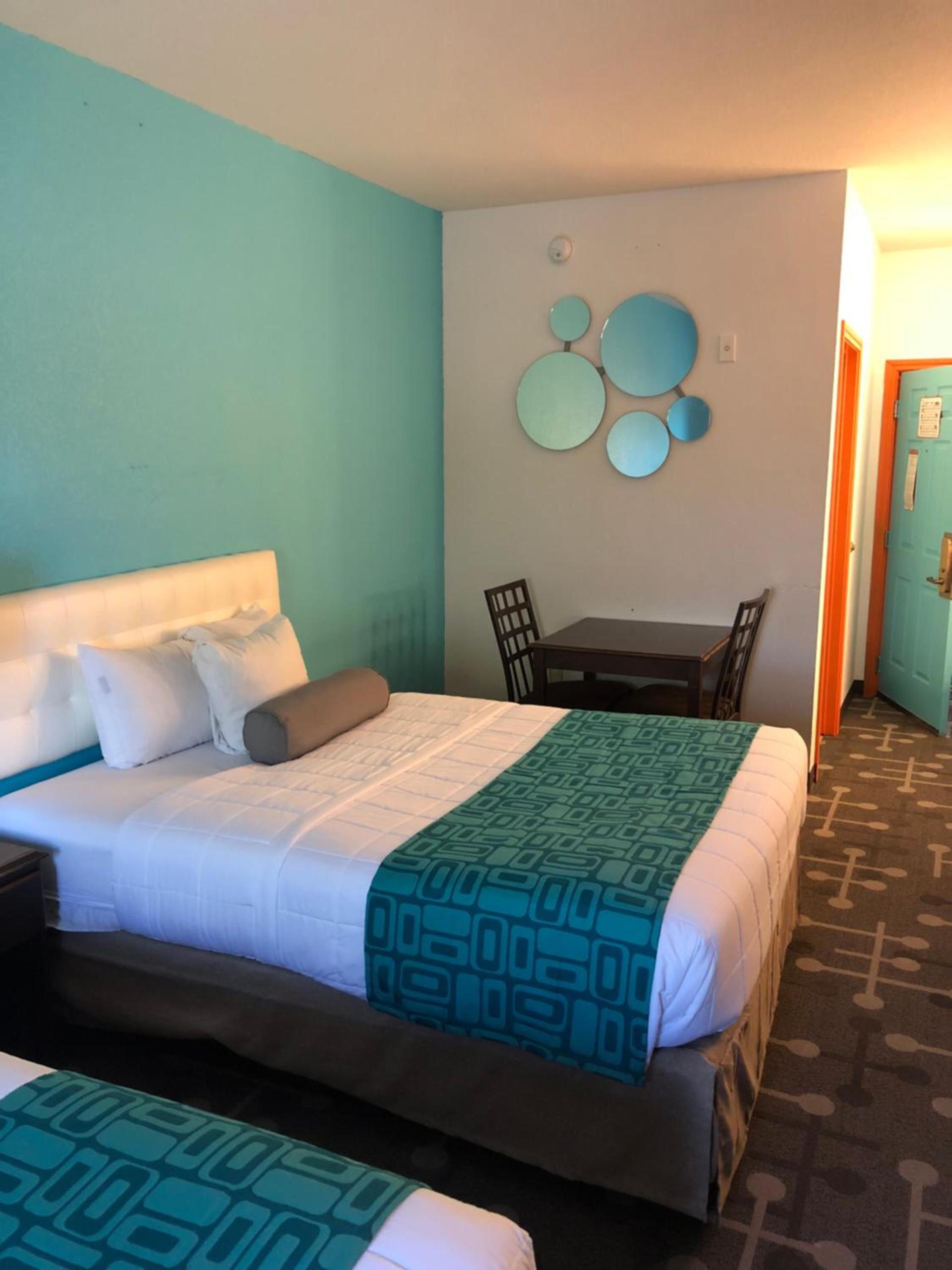 Howard Johnson by Wyndham Lubbock TX photo 40