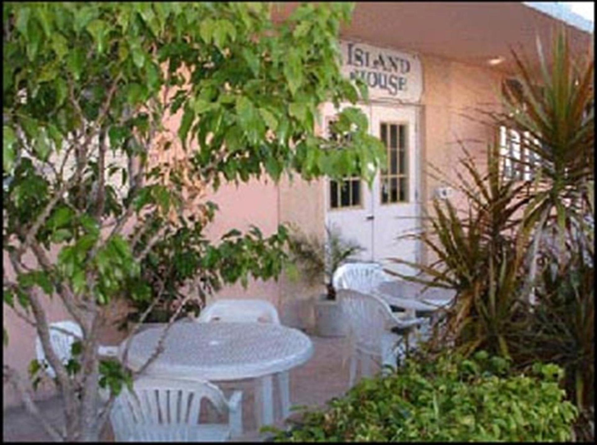 Island House South Beach photo 13