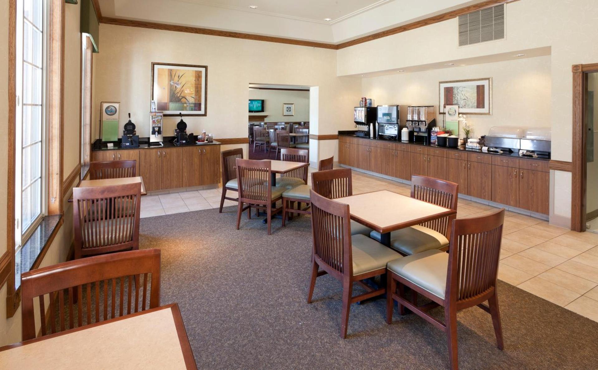 Country Inn & Suites by Radisson, Chanhassen, MN photo 41