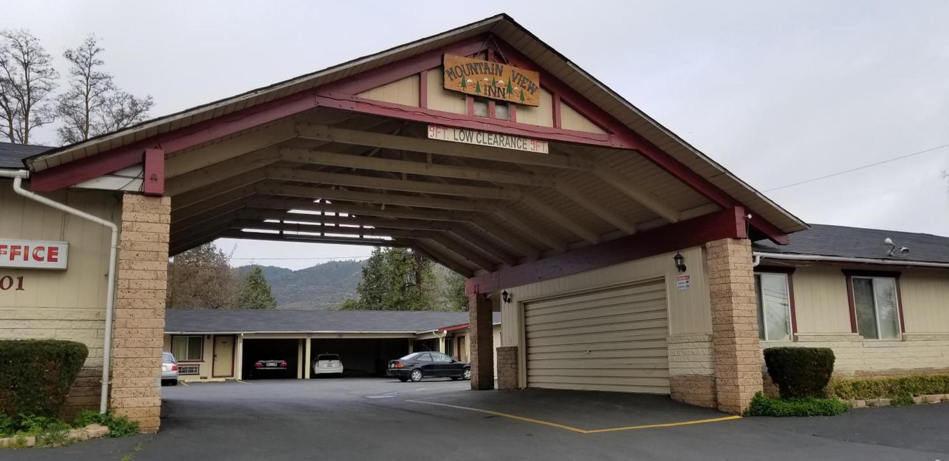 Mountain View Inn Yreka CA photo 7
