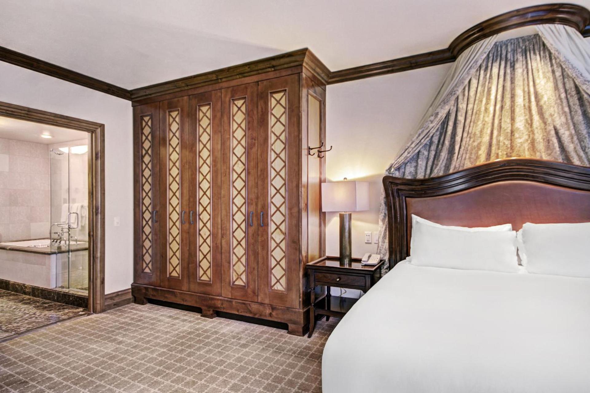 The Arrabelle at Vail Square, a RockResort, by Vail Resorts photo 4