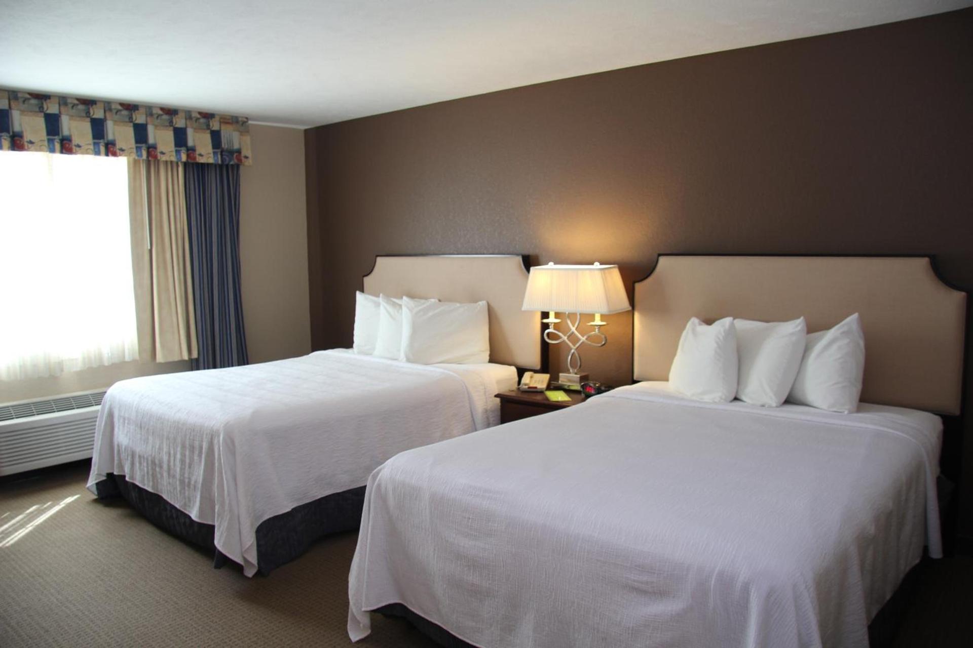 Green Acres Hotel photo 2