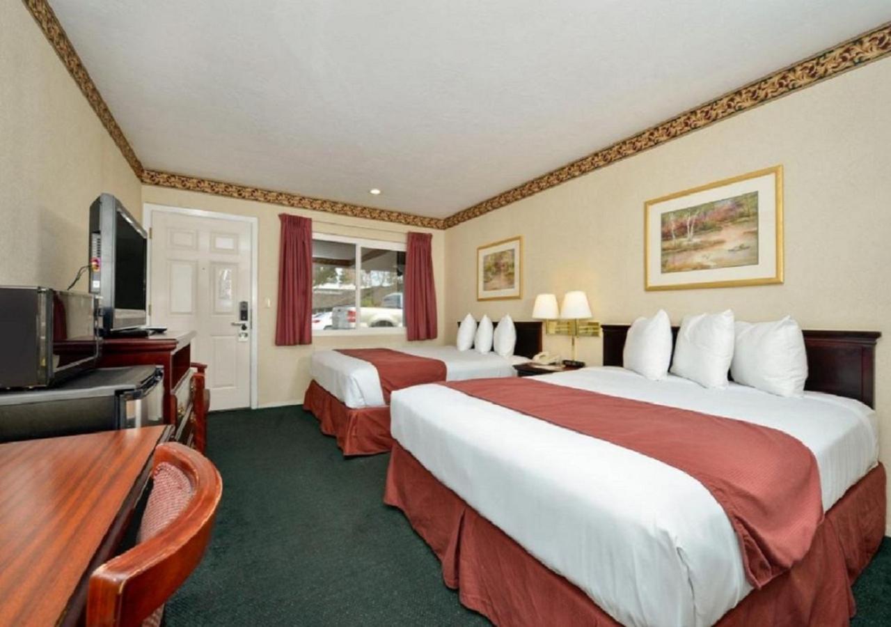 Americas Best Value Inn - Sky Ranch Palo Alto photo 7