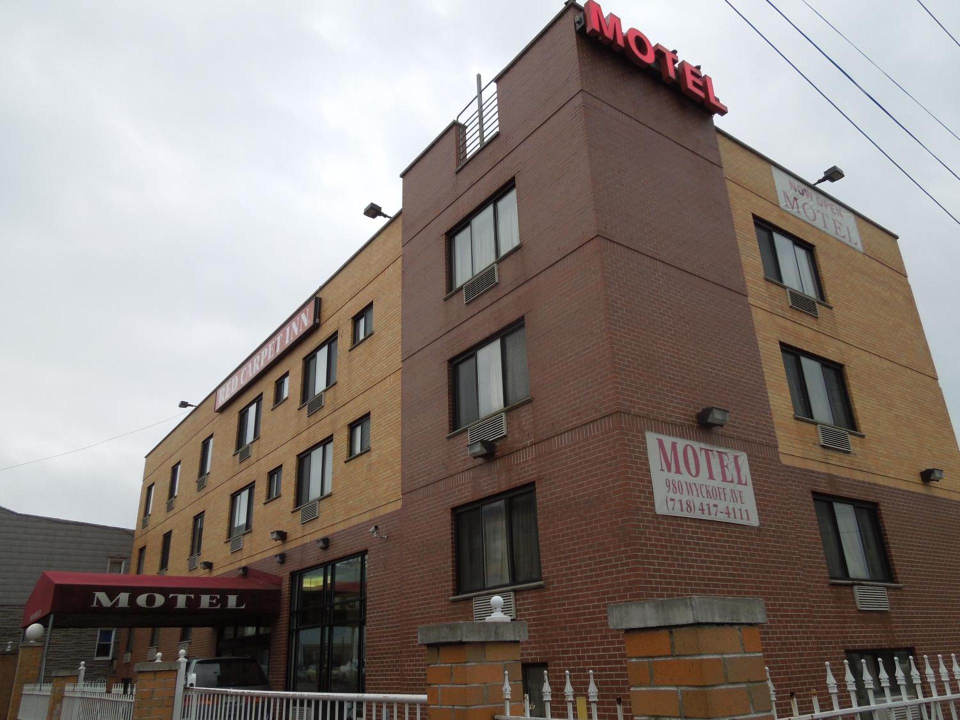 Red Carpet Inn Brooklyn photo 1
