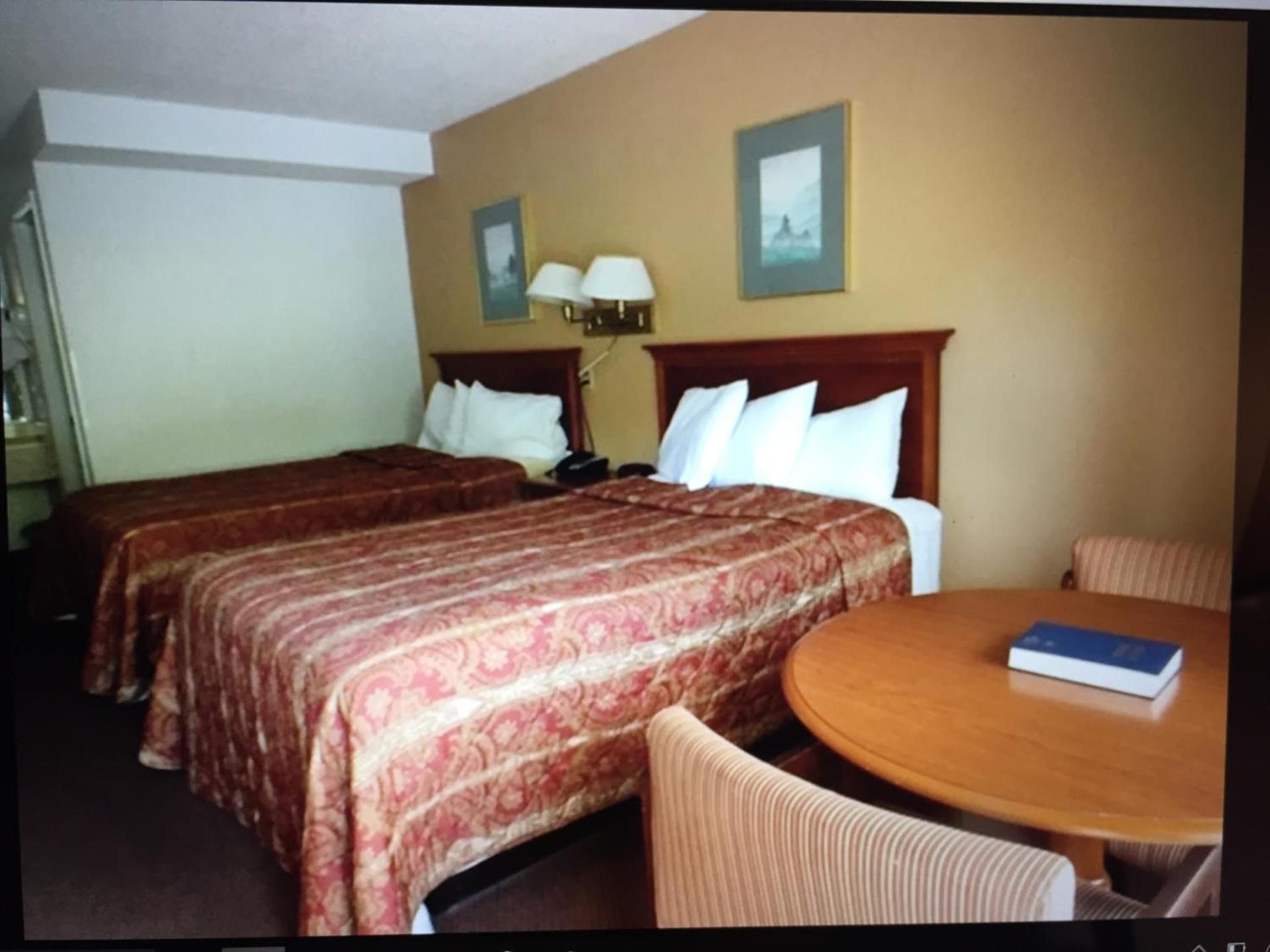 Motel 6 Fancy Gap VA photo 8