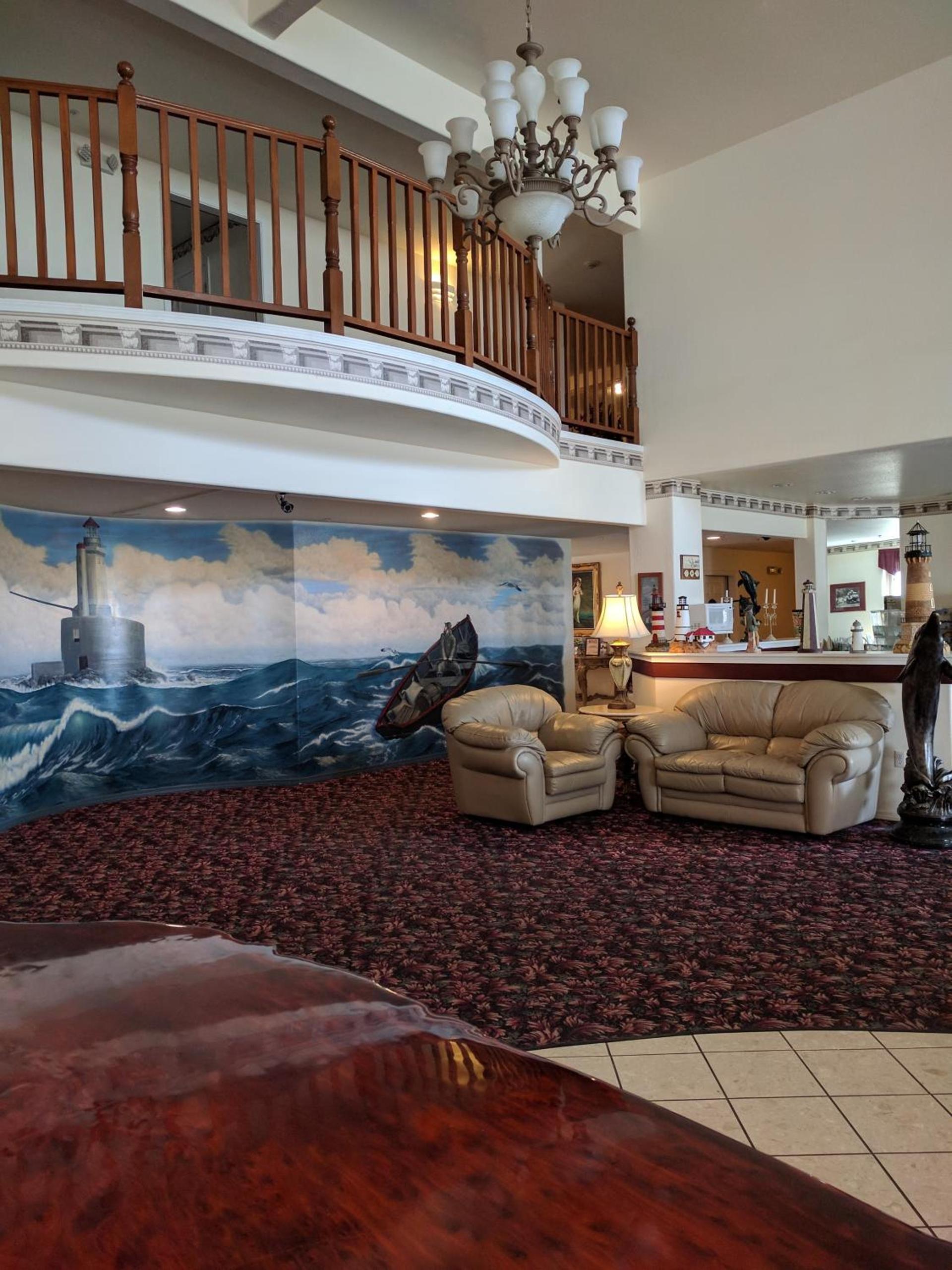 Lighthouse Inn photo 2
