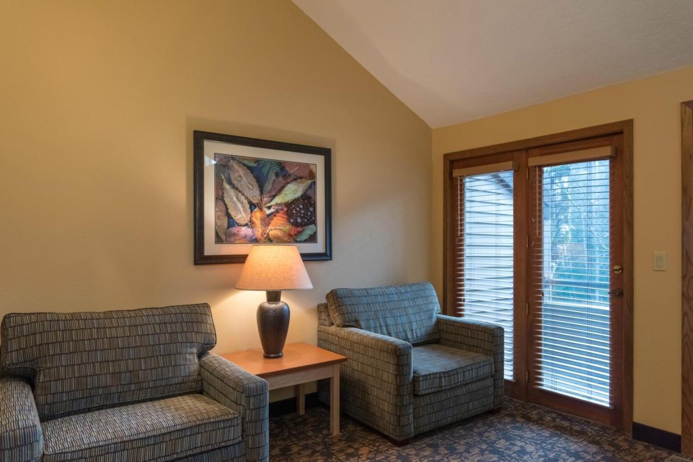 Whispering Woods Resort photo 2
