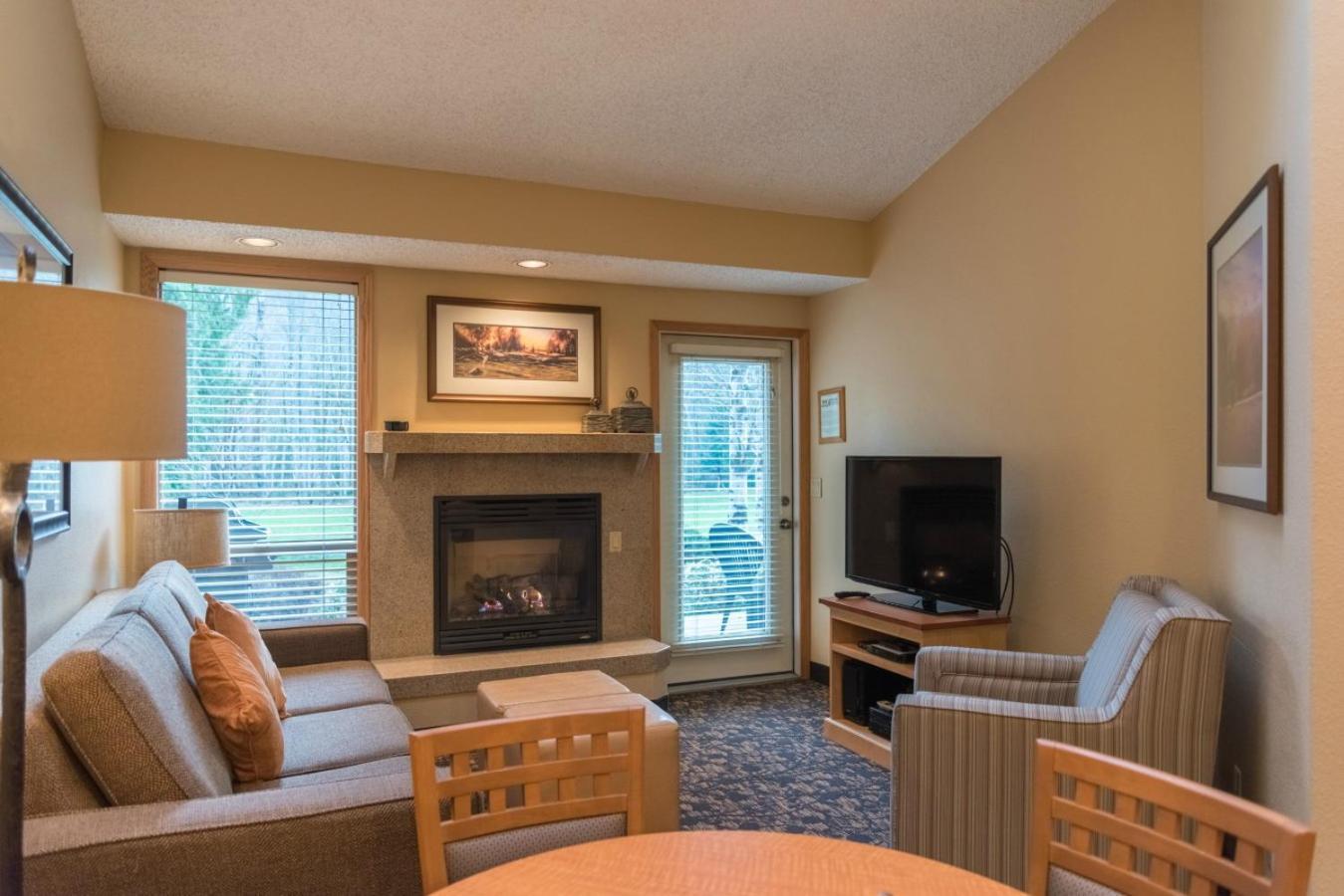 Whispering Woods Resort photo 7