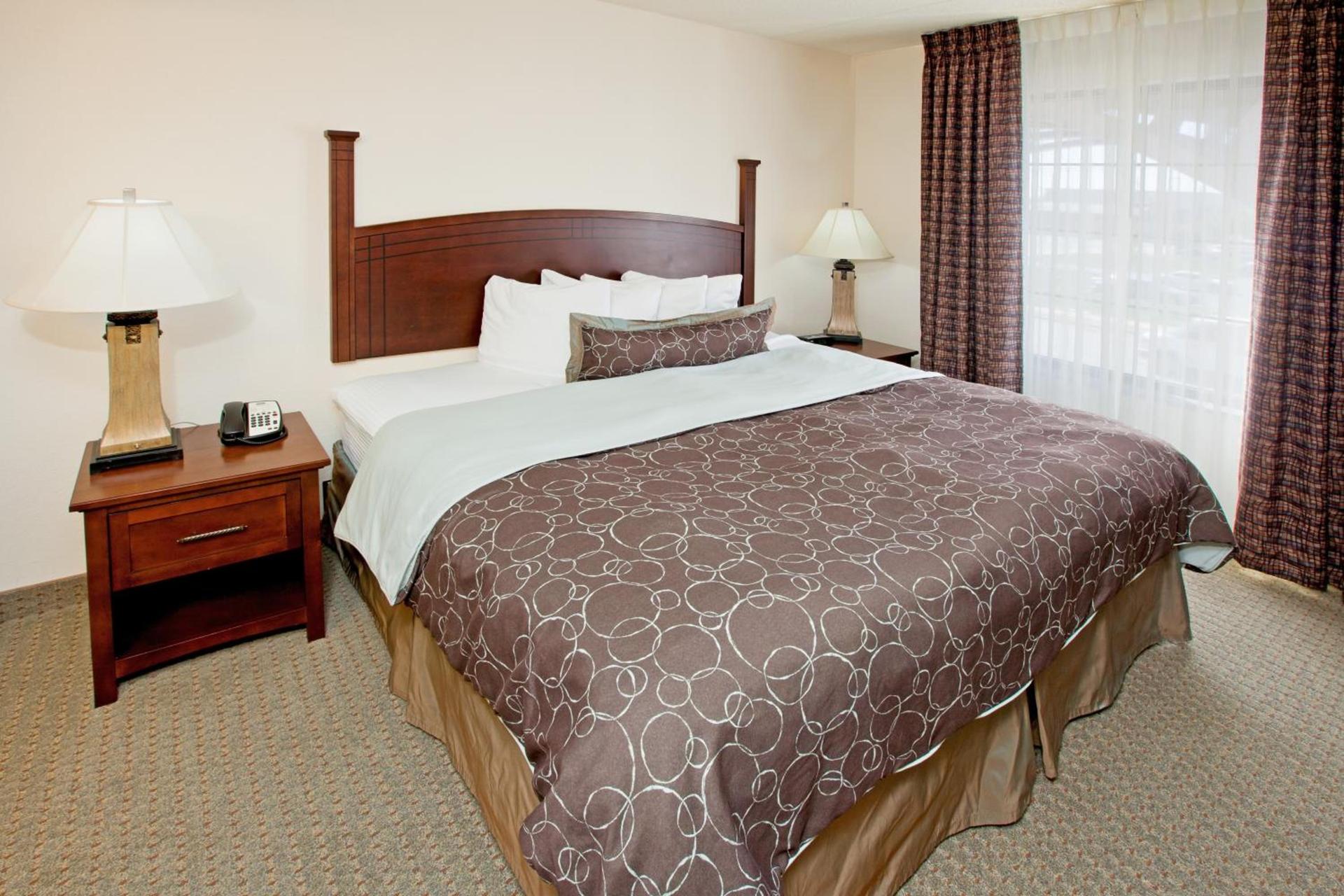Staybridge Suites Indianapolis Downtown-Convention Center by IHG photo 3