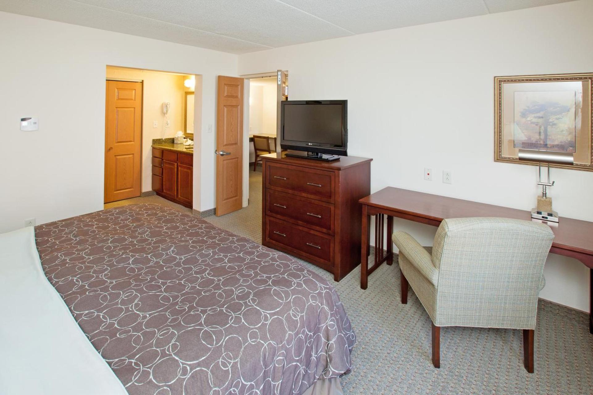 Staybridge Suites Indianapolis Downtown-Convention Center by IHG photo 16