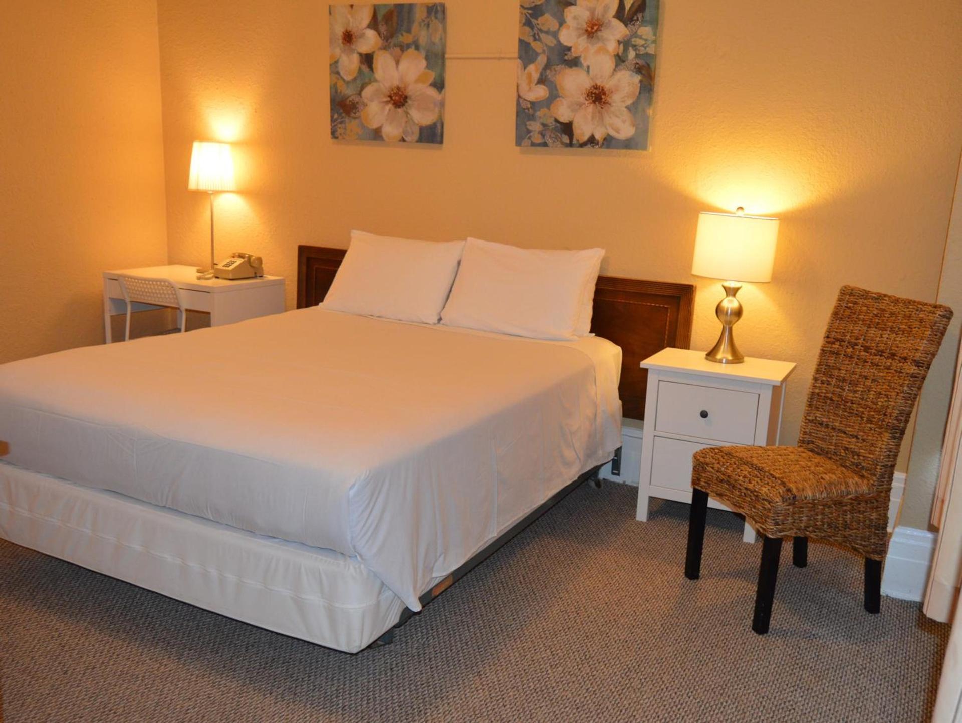SF Plaza Hotel photo 14