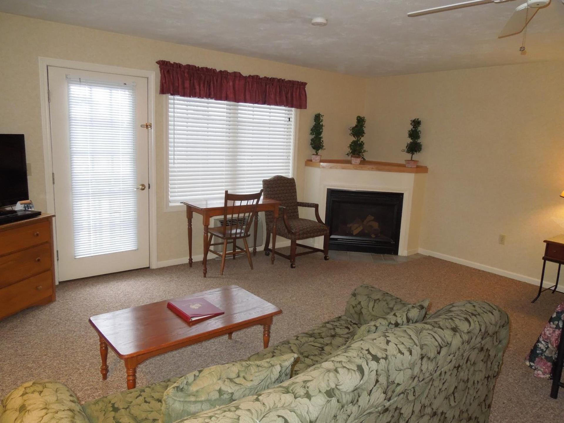 Eastern Slope Inn Resort photo 10