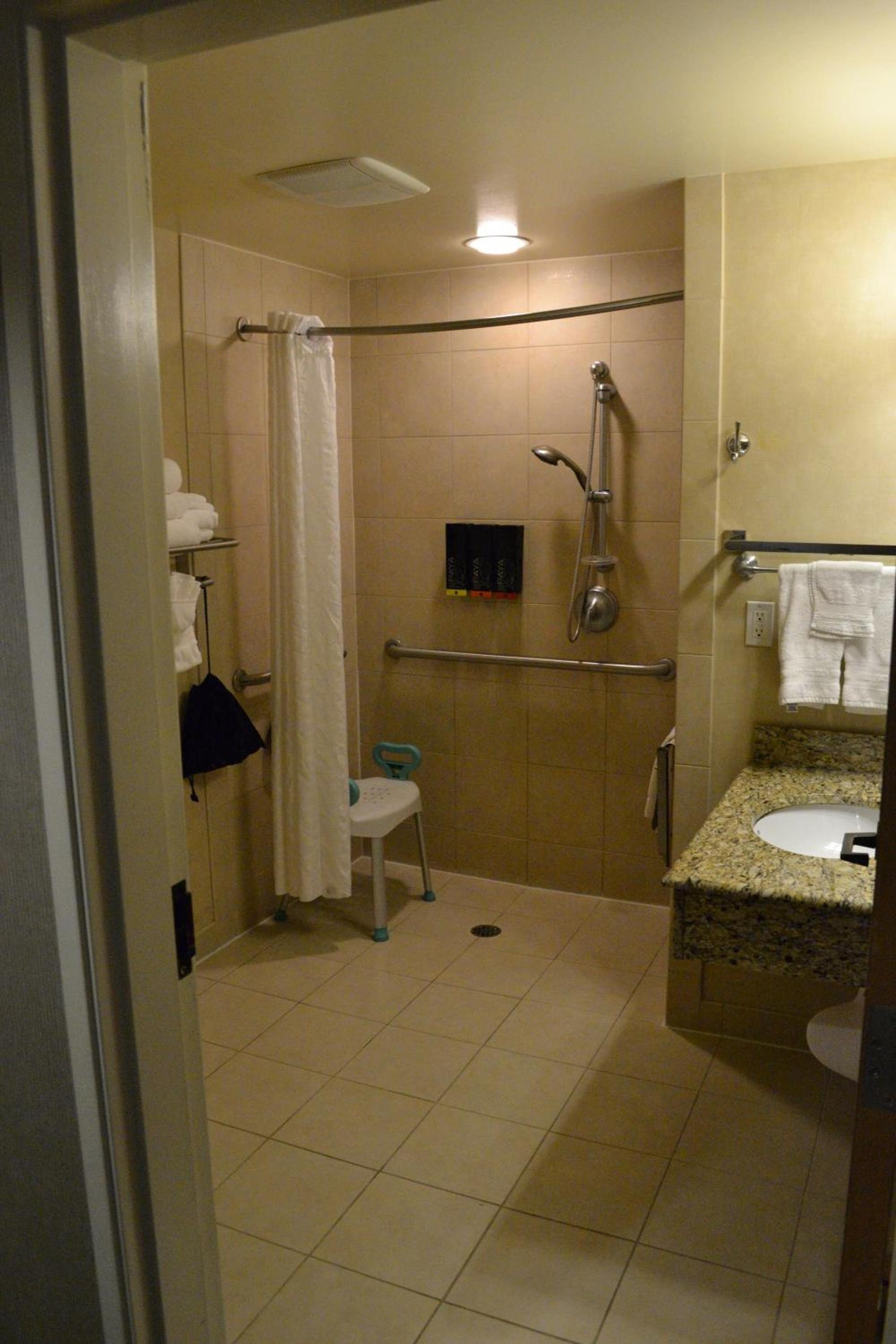 Best Western Plus Silverdale Beach Hotel photo 68