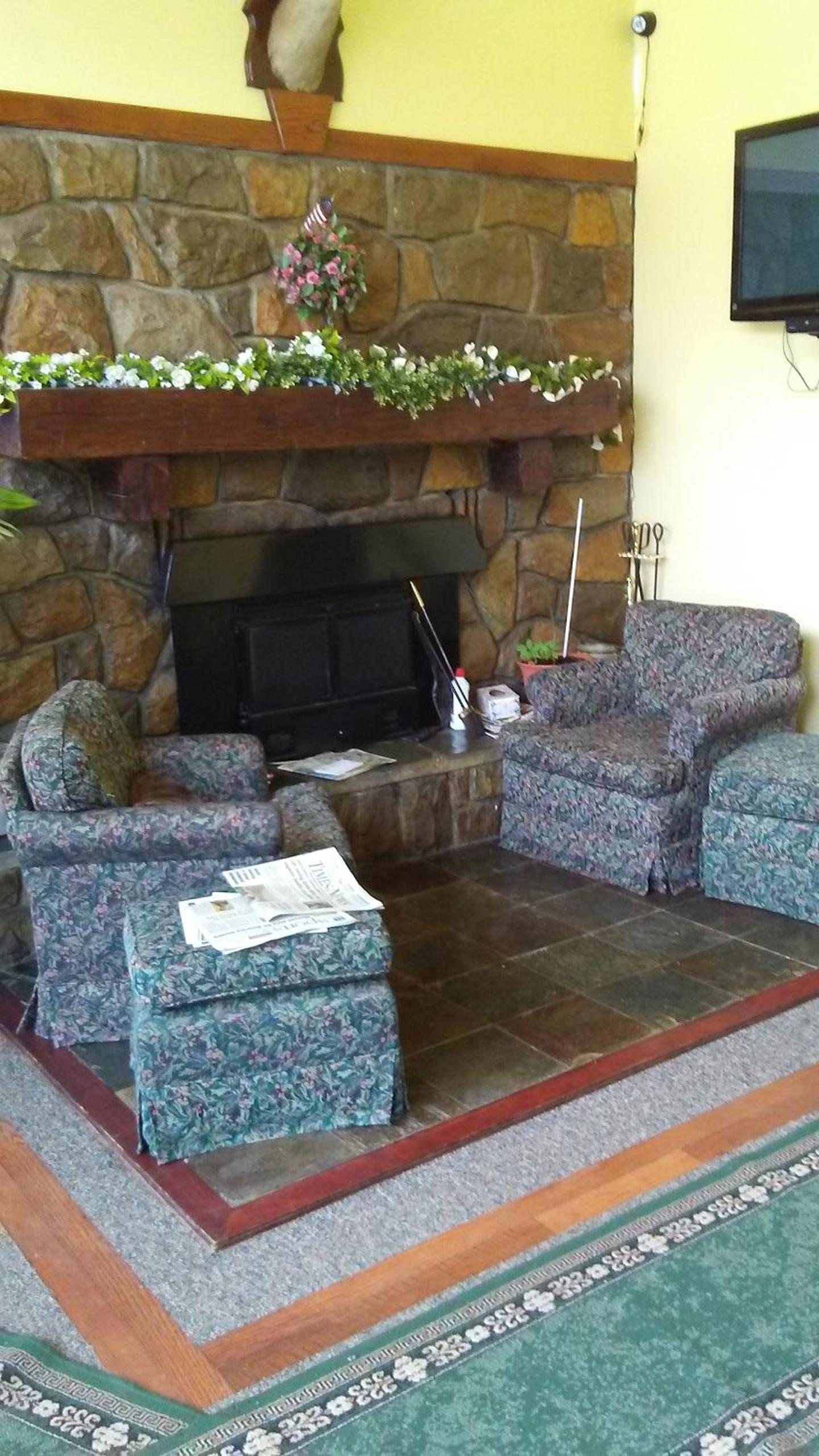 Clarysville Motel photo 20