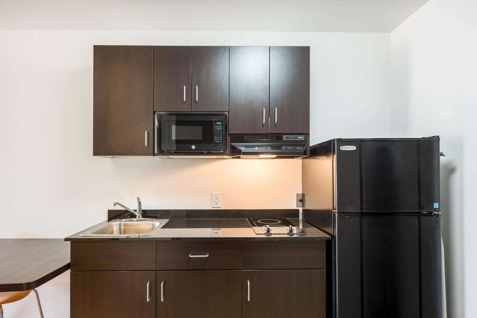 Studio 6-Mccarran, NV - Sparks - Tahoe - Reno Industrial Center photo 44