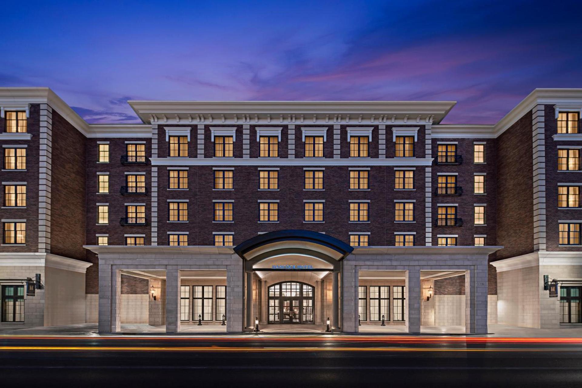 The Hancock Hotel — hotel in Findlay