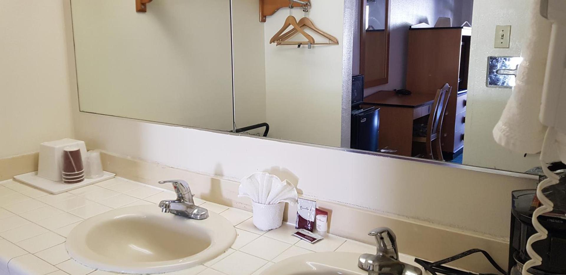 Night Inn photo 25