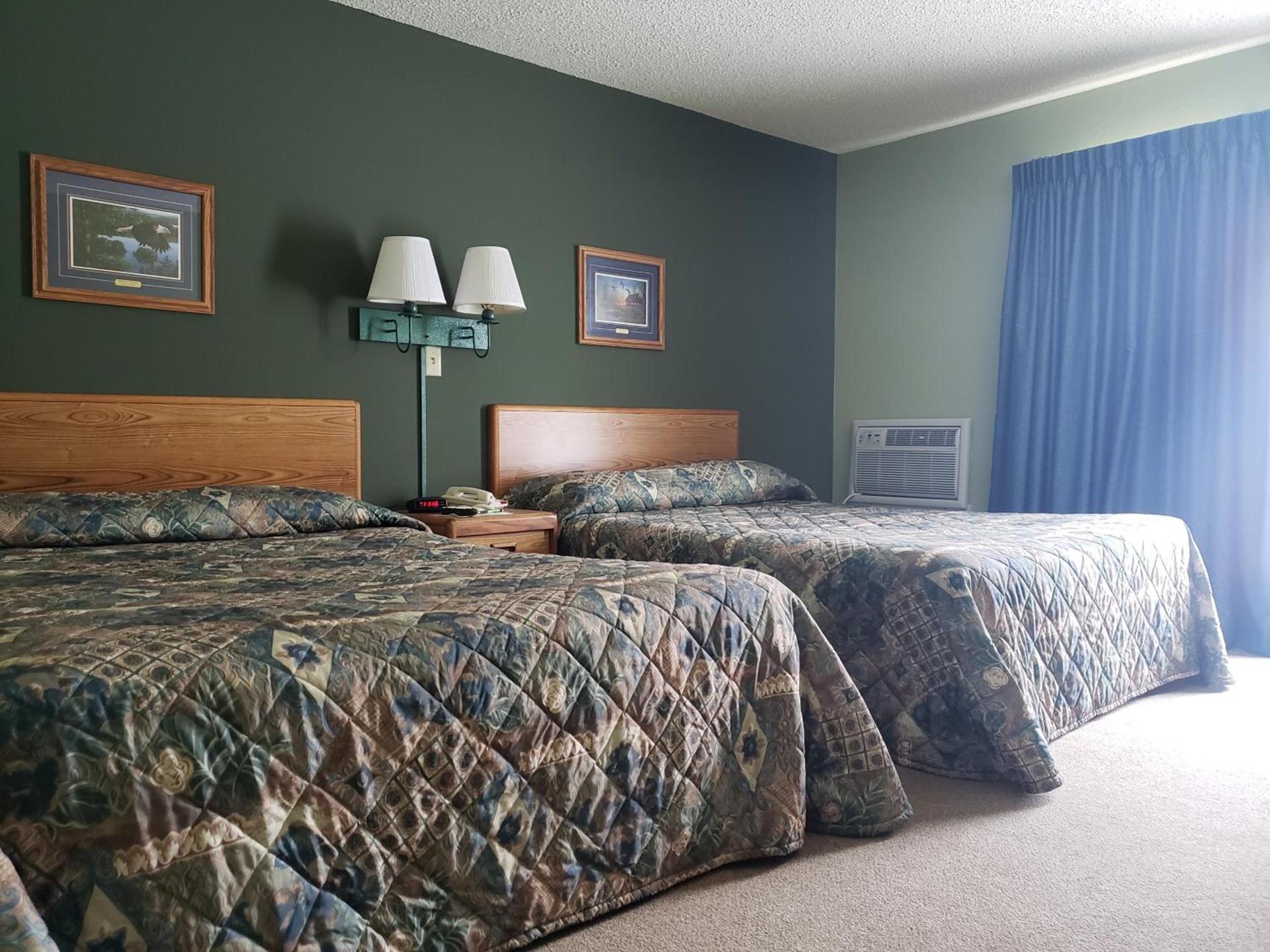 Harbor Lights Lodge photo 25