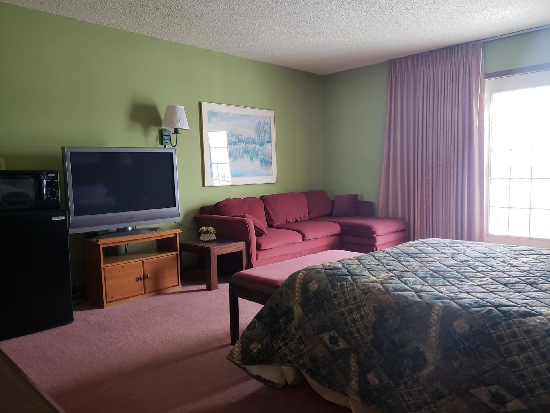 Harbor Lights Lodge photo 7
