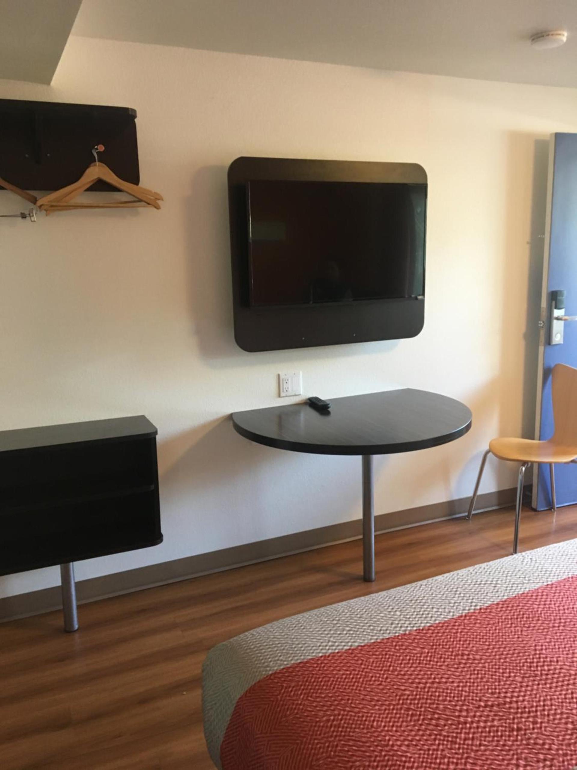 Motel 6-Bremerton, WA photo 10