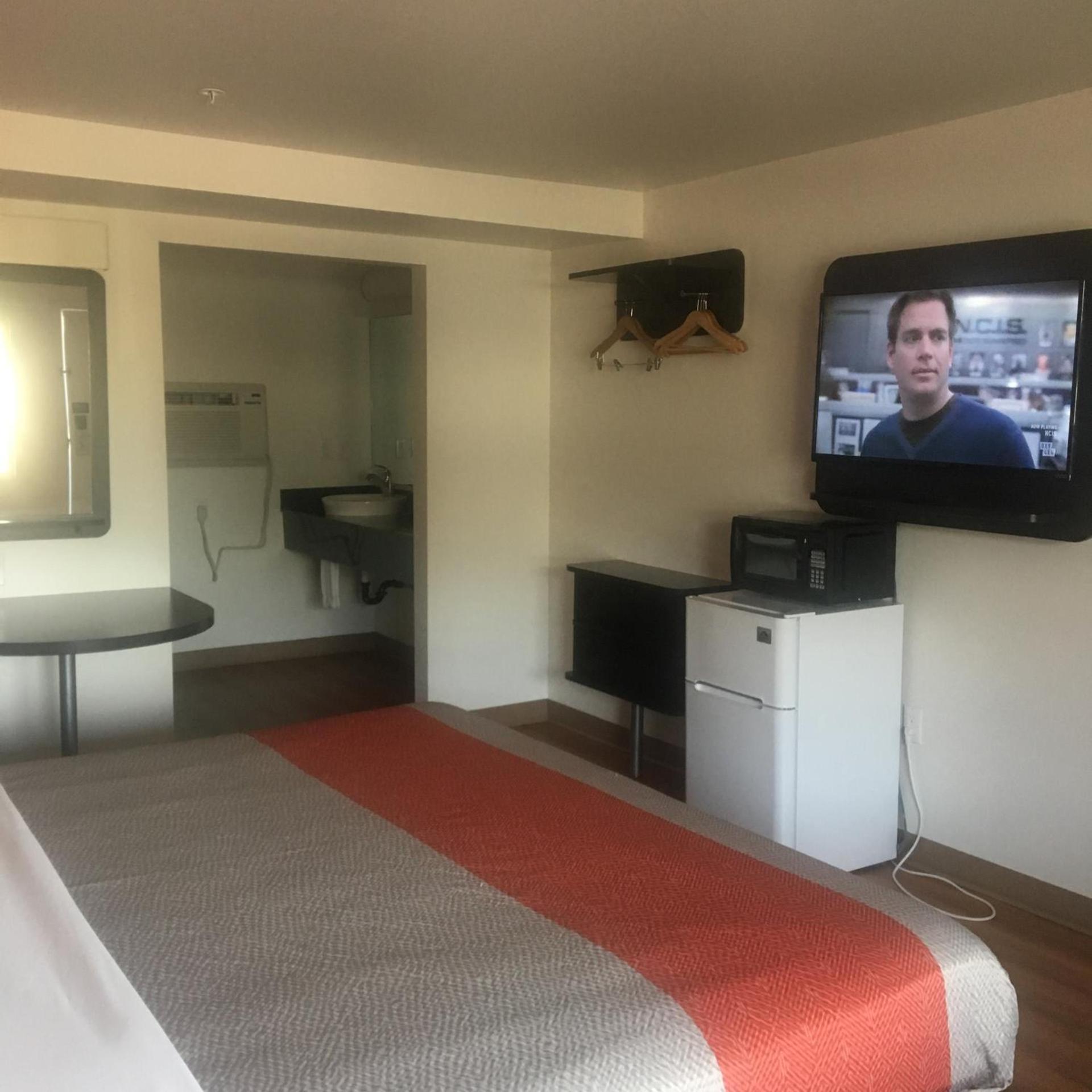 Motel 6-Bremerton, WA photo 24