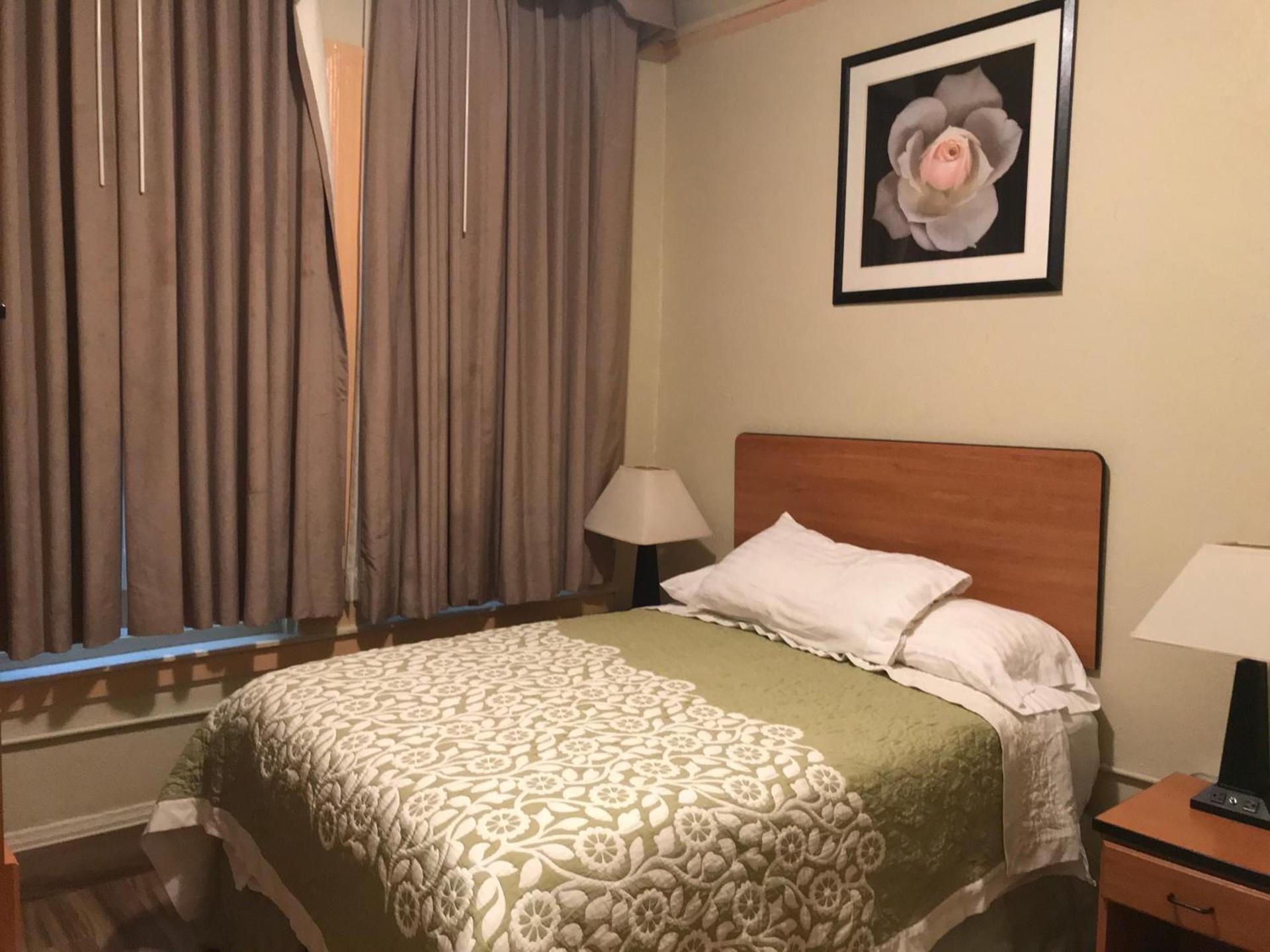 Boston Hotel photo 13