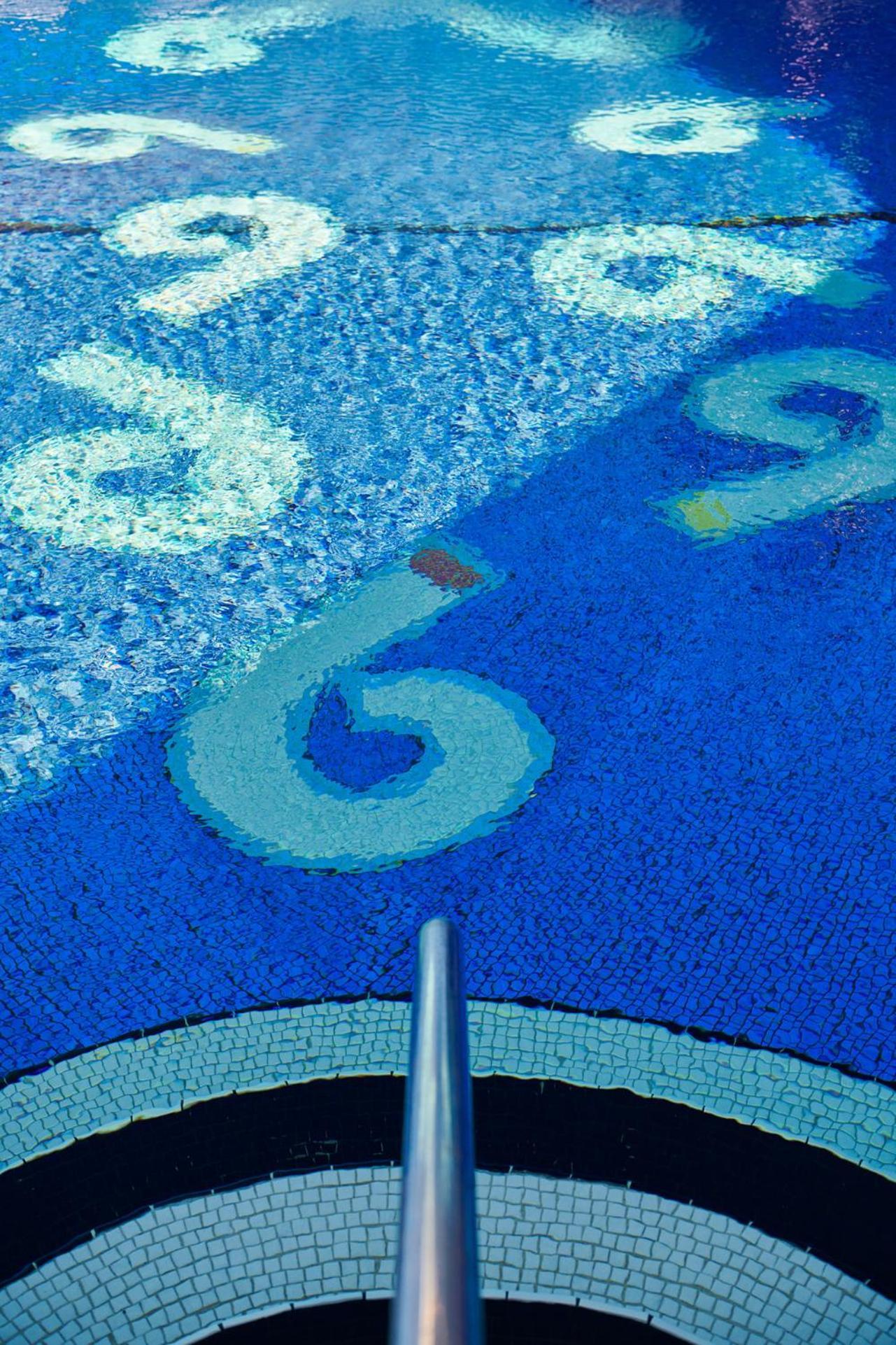 Phoenix Hotel photo 39