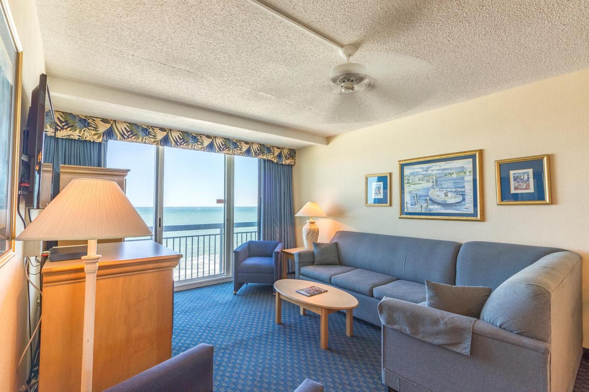 Yachtsman Oceanfront Resort photo 46
